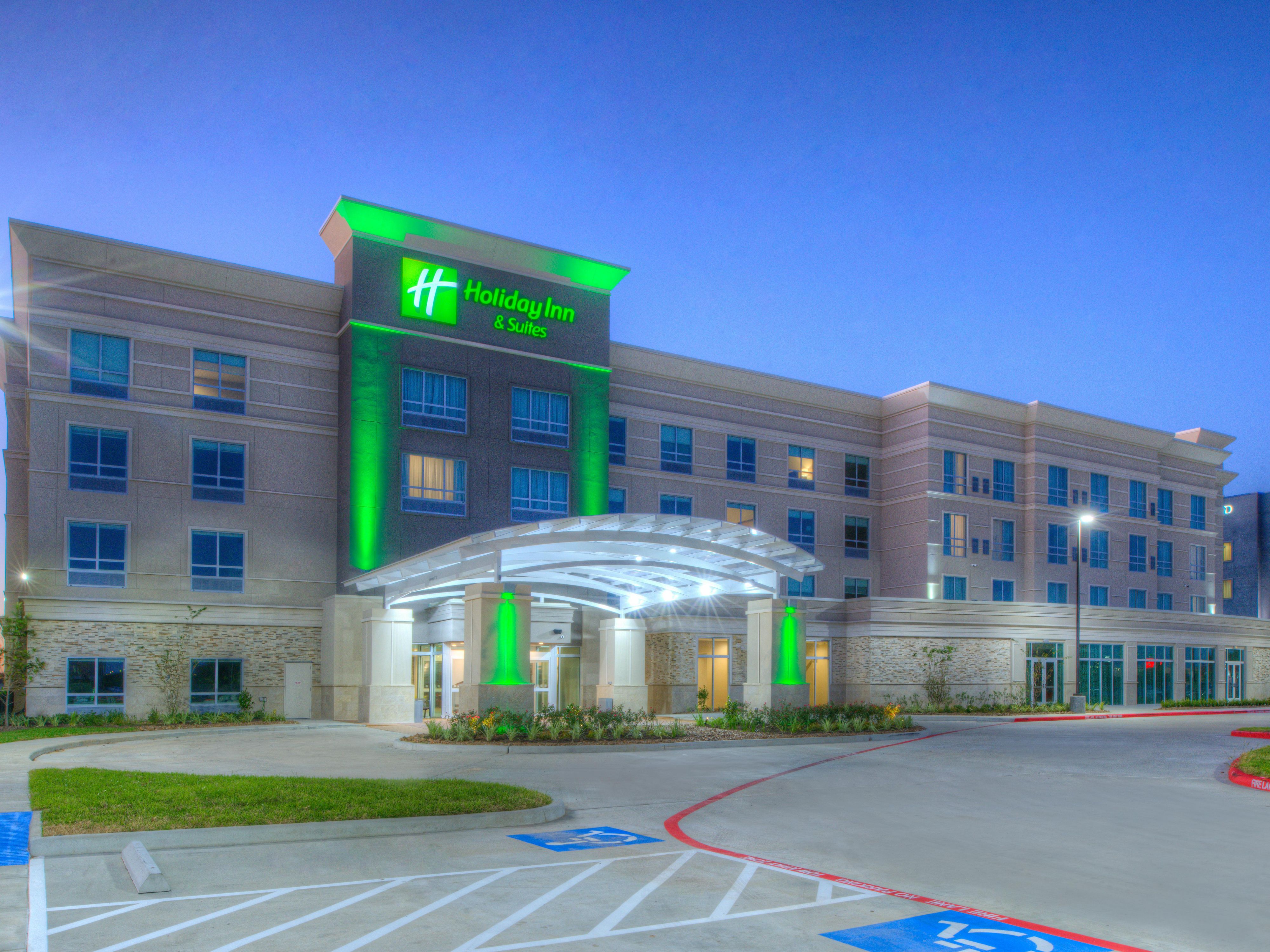 Katy Hotels Near Katy Mills Mall | Holiday Inn & Suites Houston West - Katy  Mills