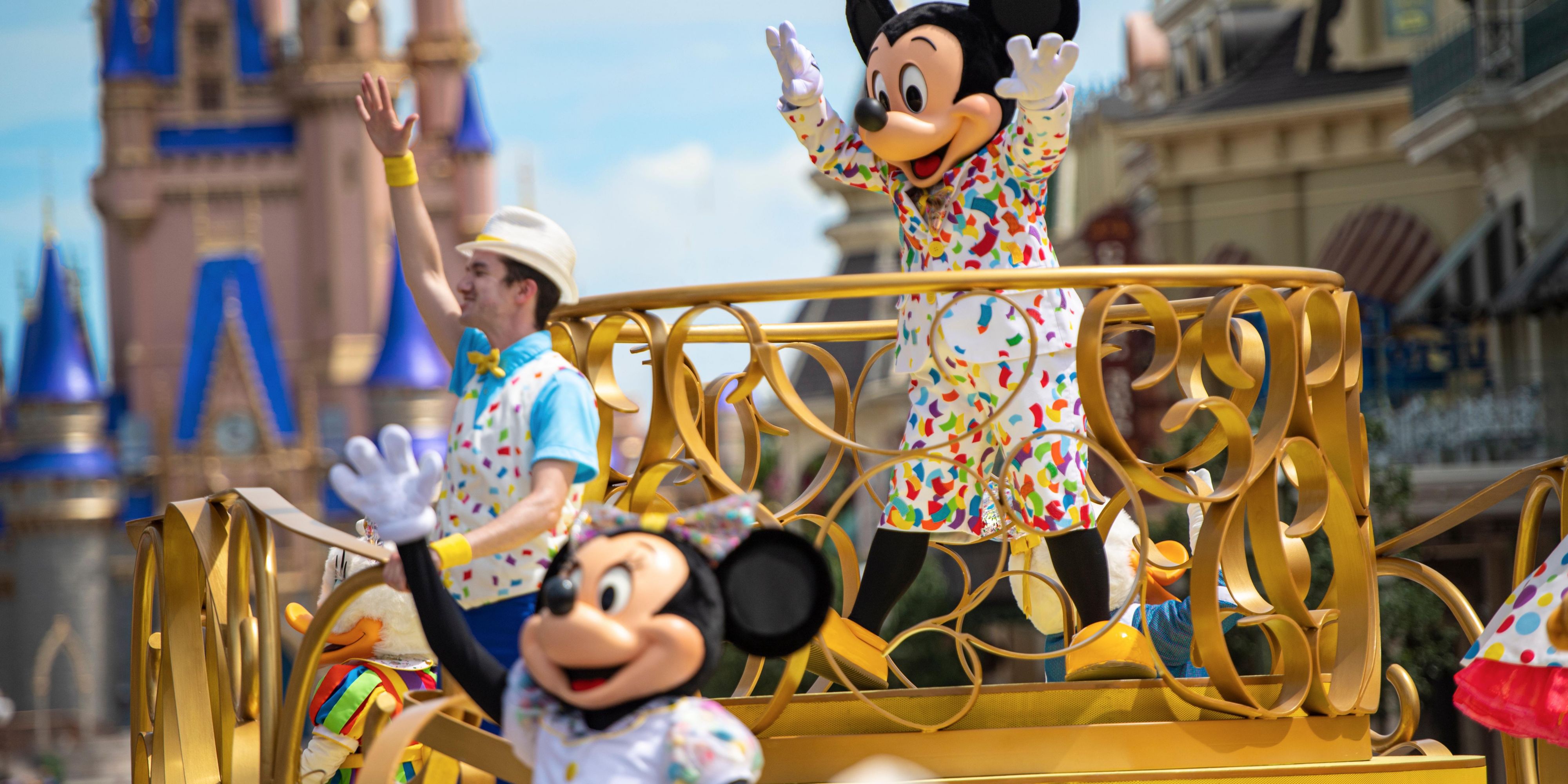 Disney World parade float with Mickey and Minnie Mouse