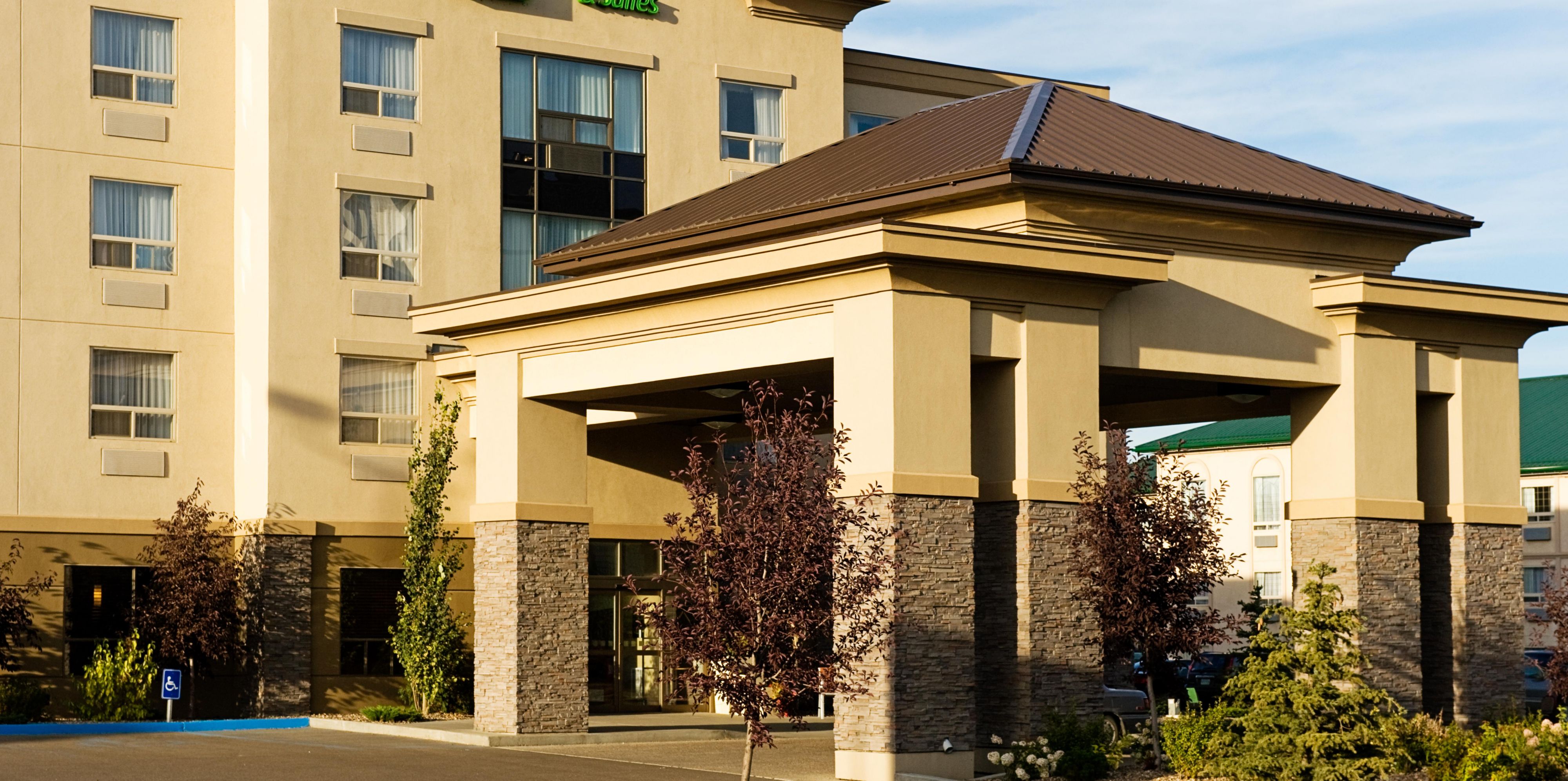 Holiday Inn & Suites Lloydminster
