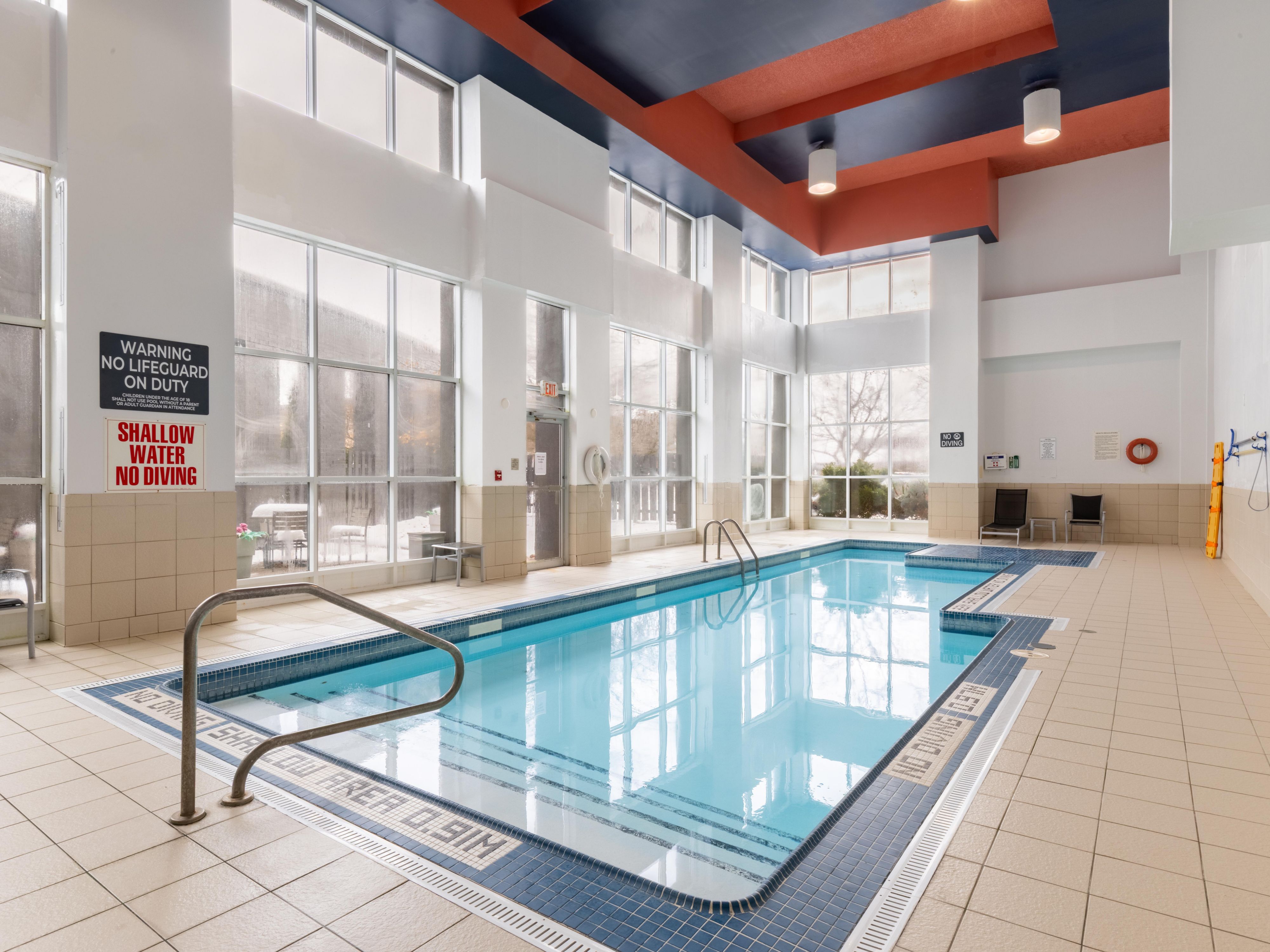 Relaxing indoor pool in London hotel