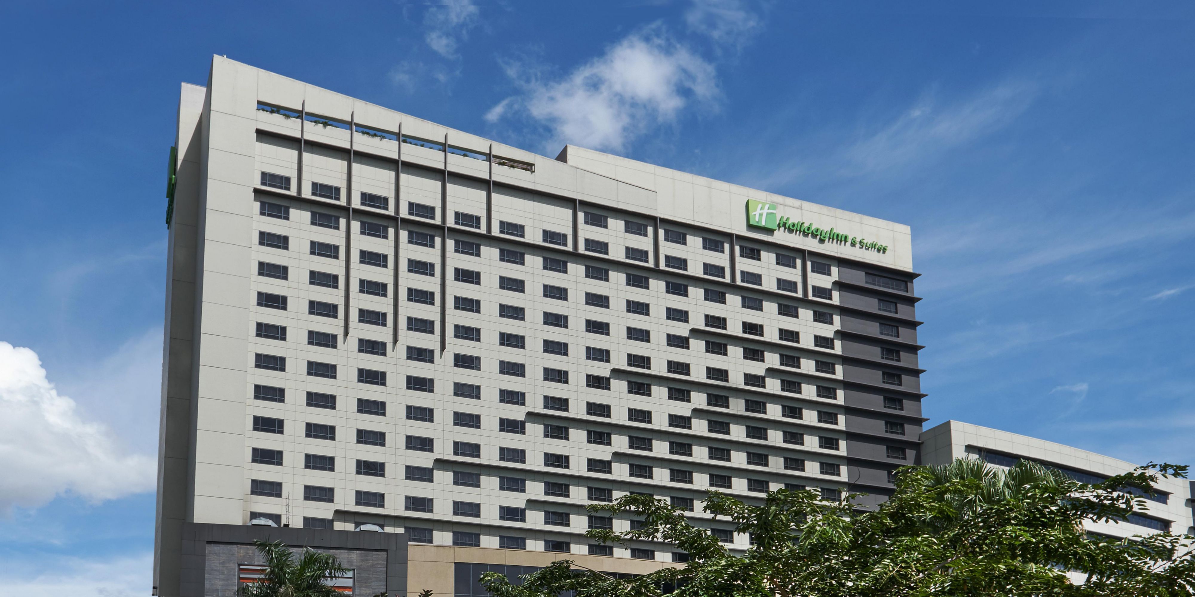 THE 10 CLOSEST Hotels to Greenbelt Mall, Makati