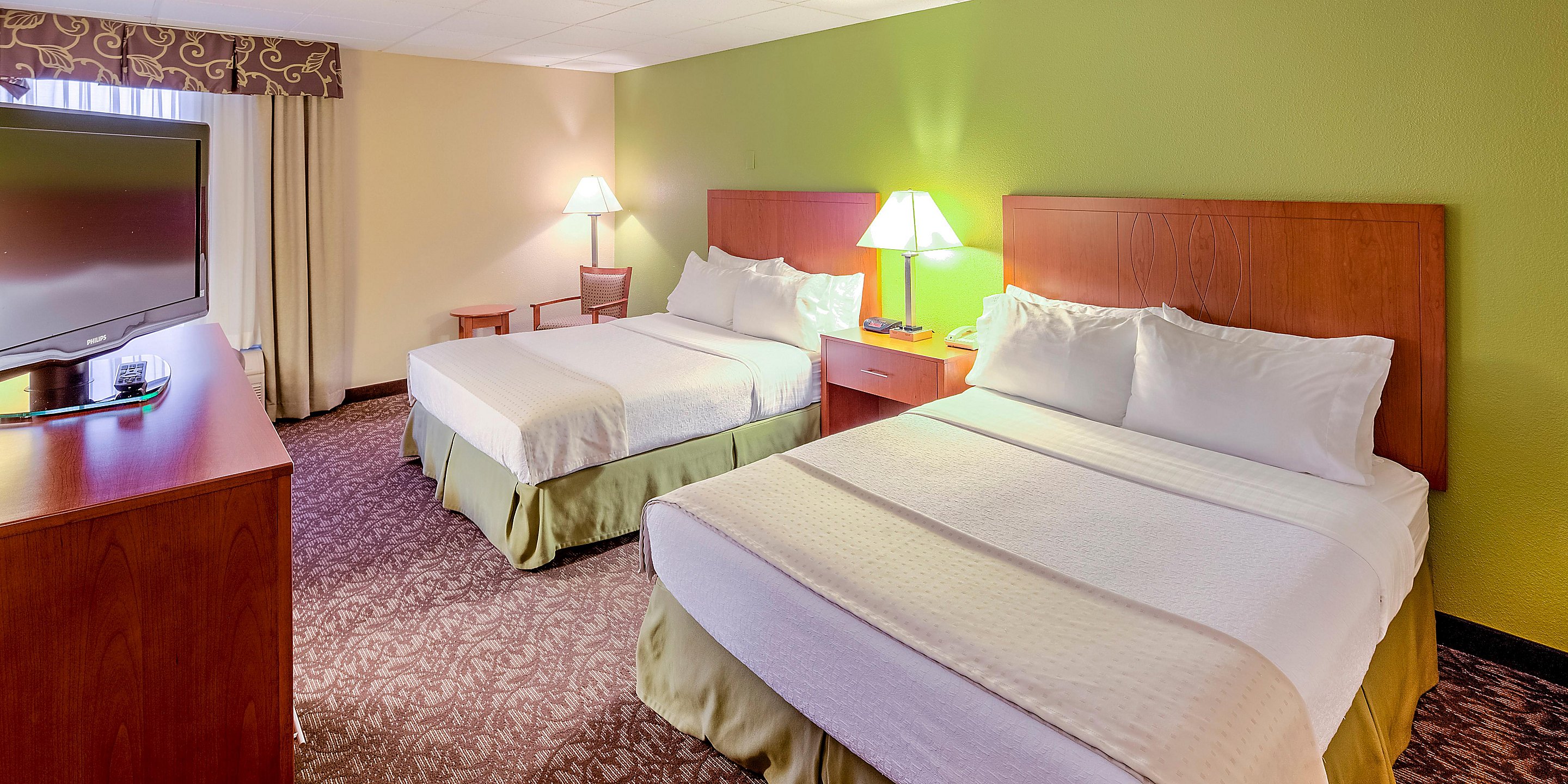 holiday-inn-hotel-and-suites-mansfield-3851026030-2x1.