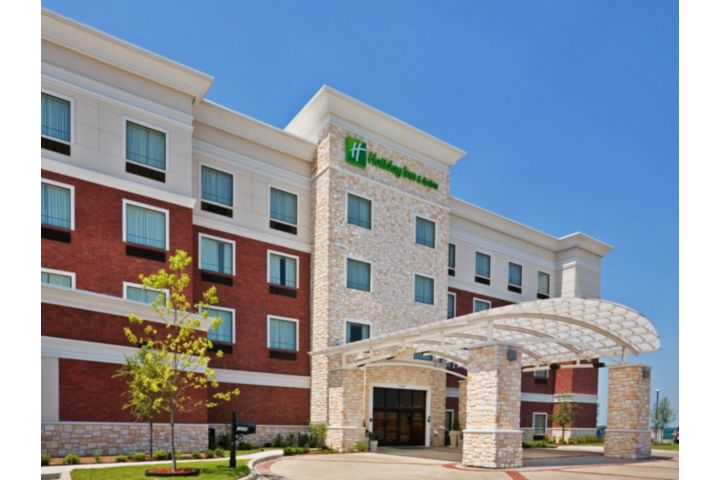 Holiday Inn & Suites McKinney - N Allen
