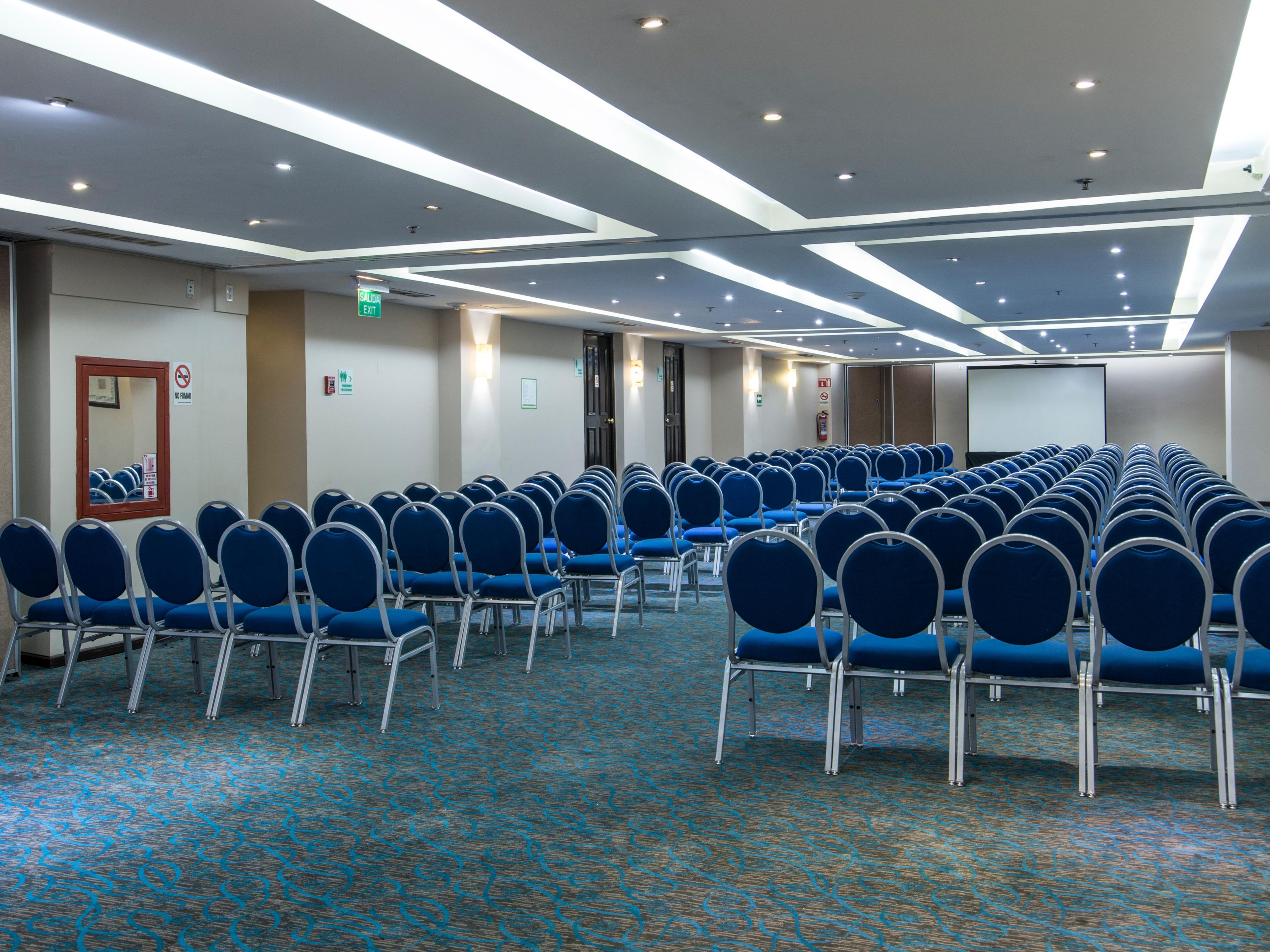 Enjoy the comfort and services we have for you, including coffee breaks, breakfasts and plate meals, in our event hall.