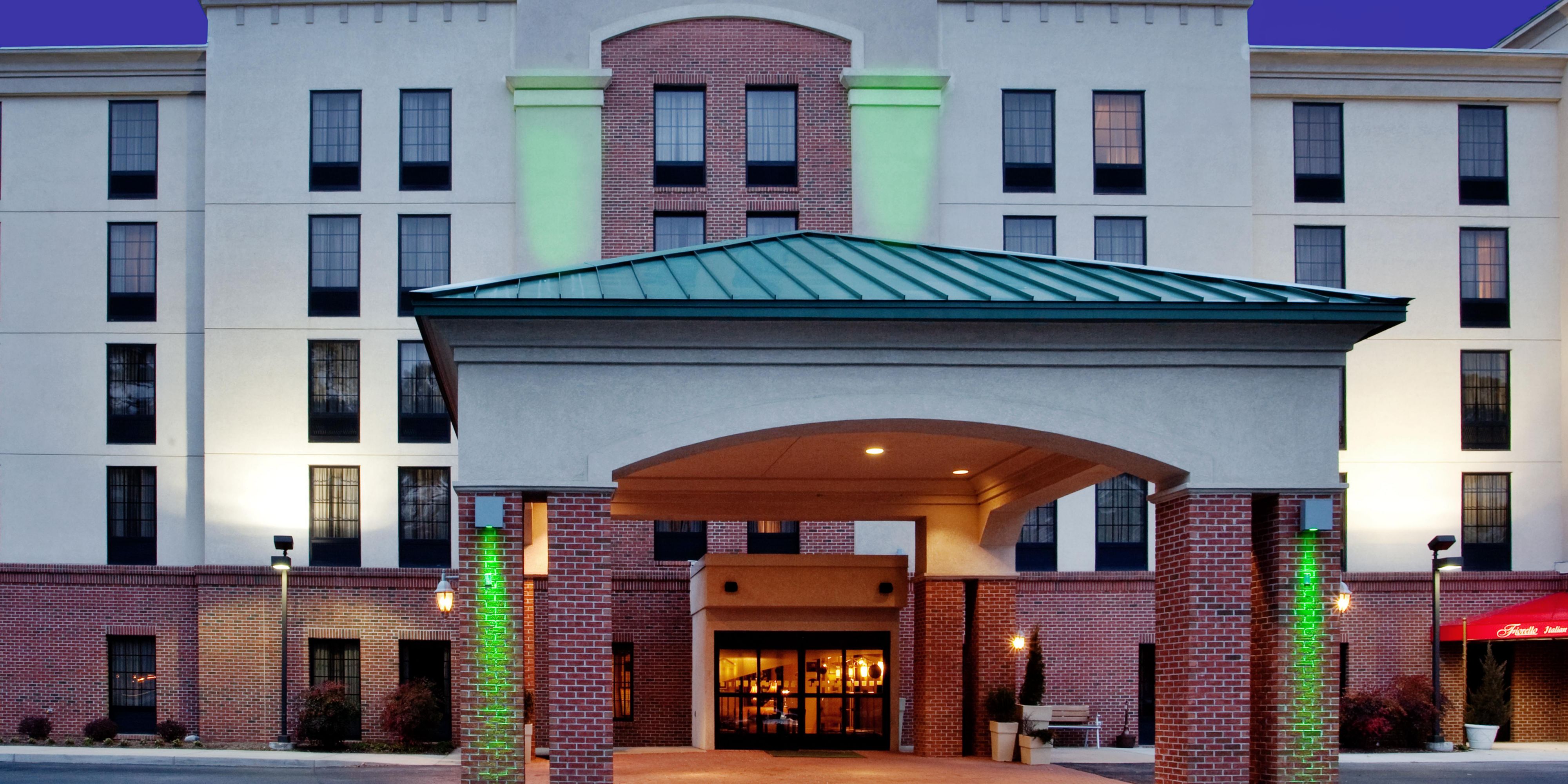 Holiday Inn Express & Suites Newport News