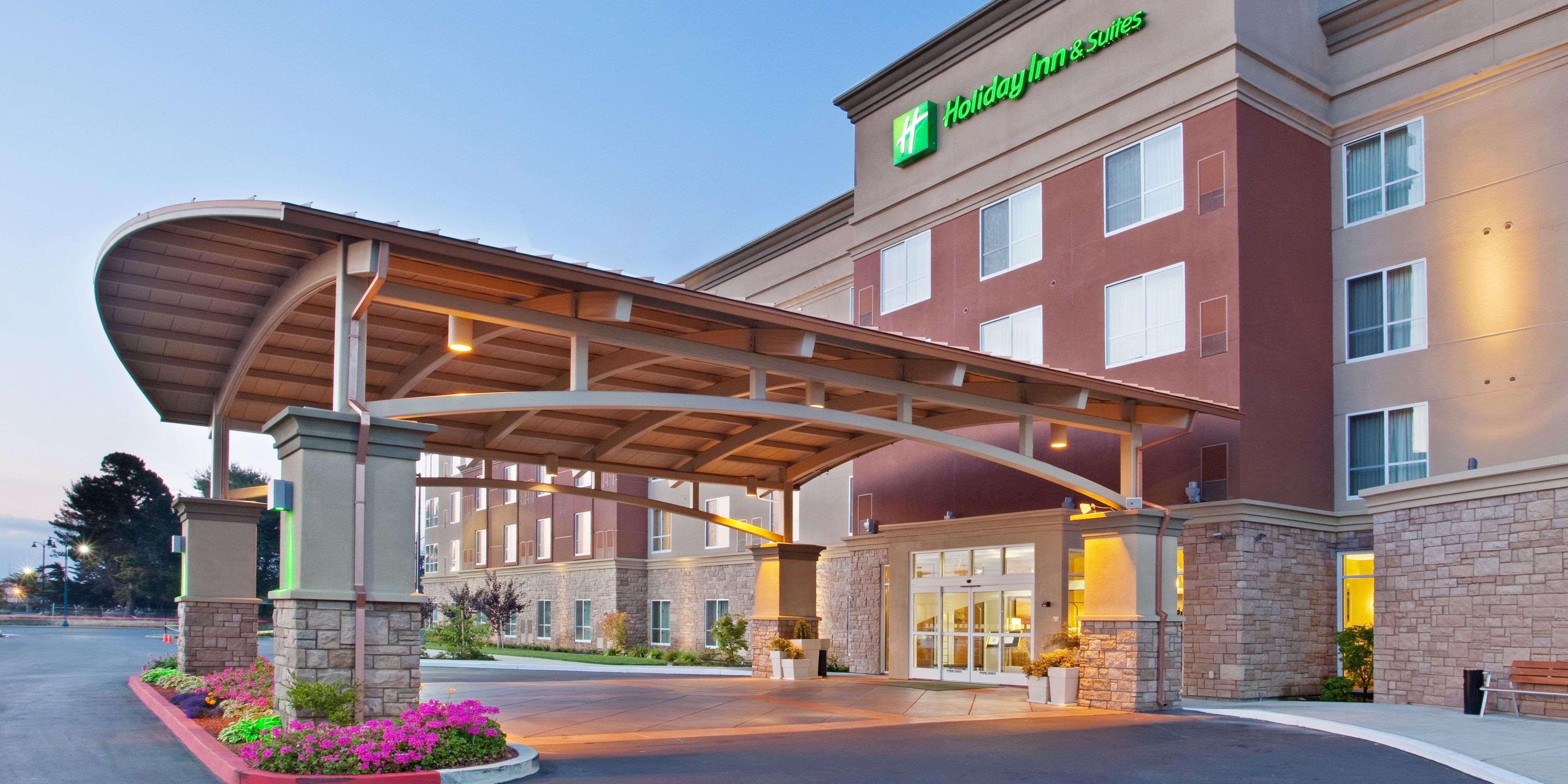 Holiday Inn & Suites Oakland-Aeropuerto