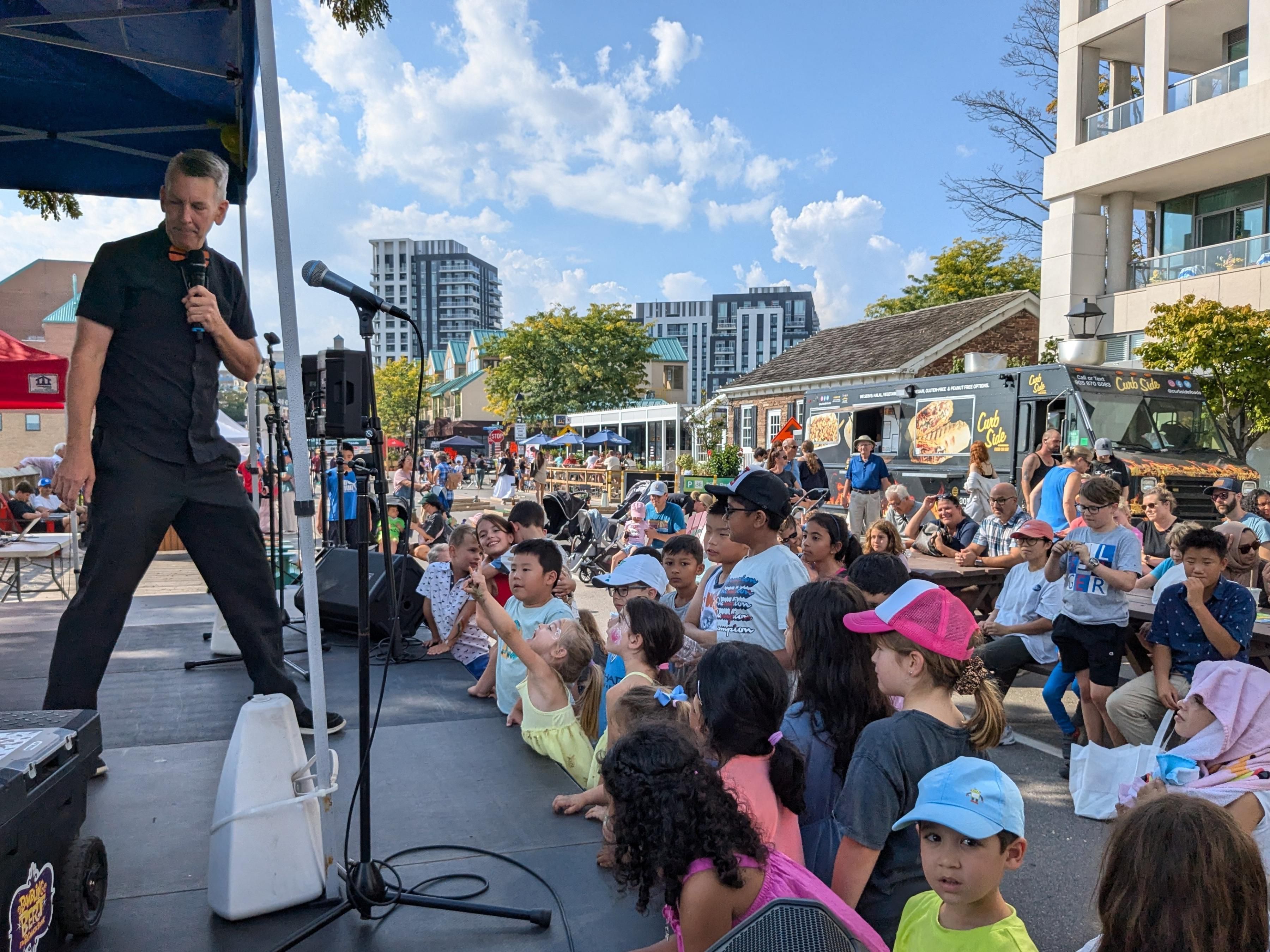 Celebrate the season at the Bronte Fallin’ for Fun Festival, a two-day, family-friendly event in the heart of Bronte Village. Set along the scenic waterfront, the festival features live music, local food, artisan vendors, antiques, kids’ activities, and the final Farmers’ Market of the season. 