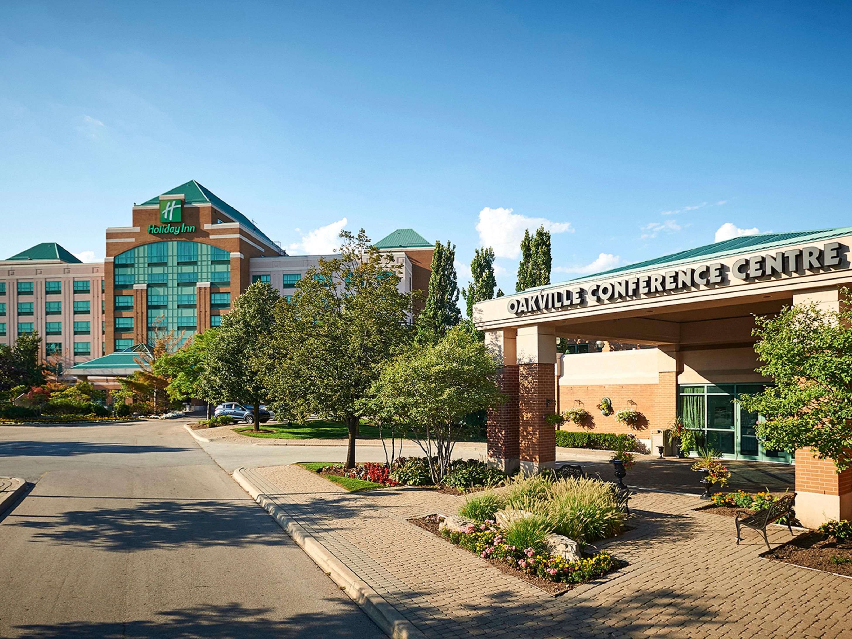 Holiday Inn & Suites Oakville @ Bronte and Oakville Conference 