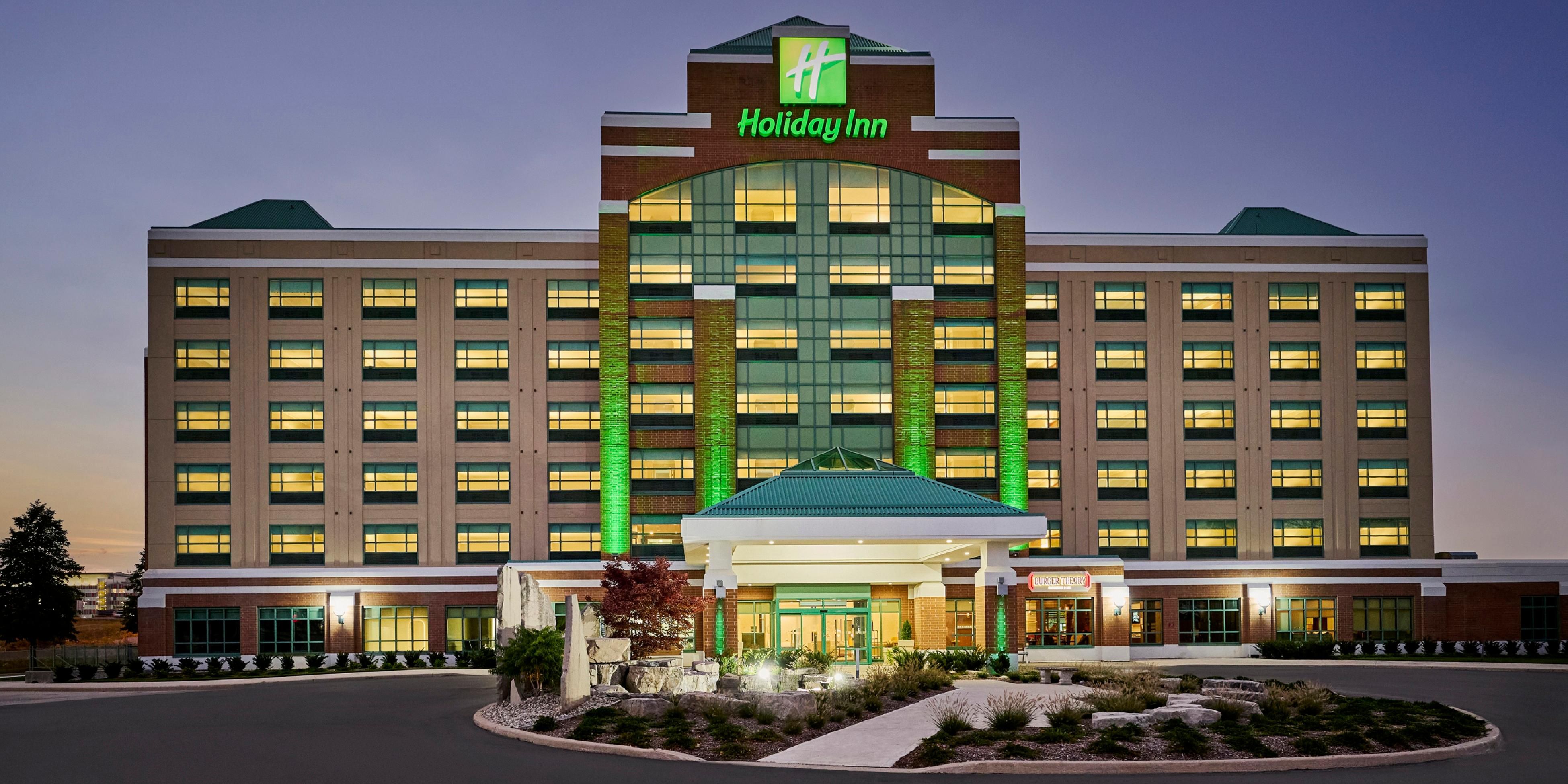 Holiday Inn & Suites Oakville @ Bronte