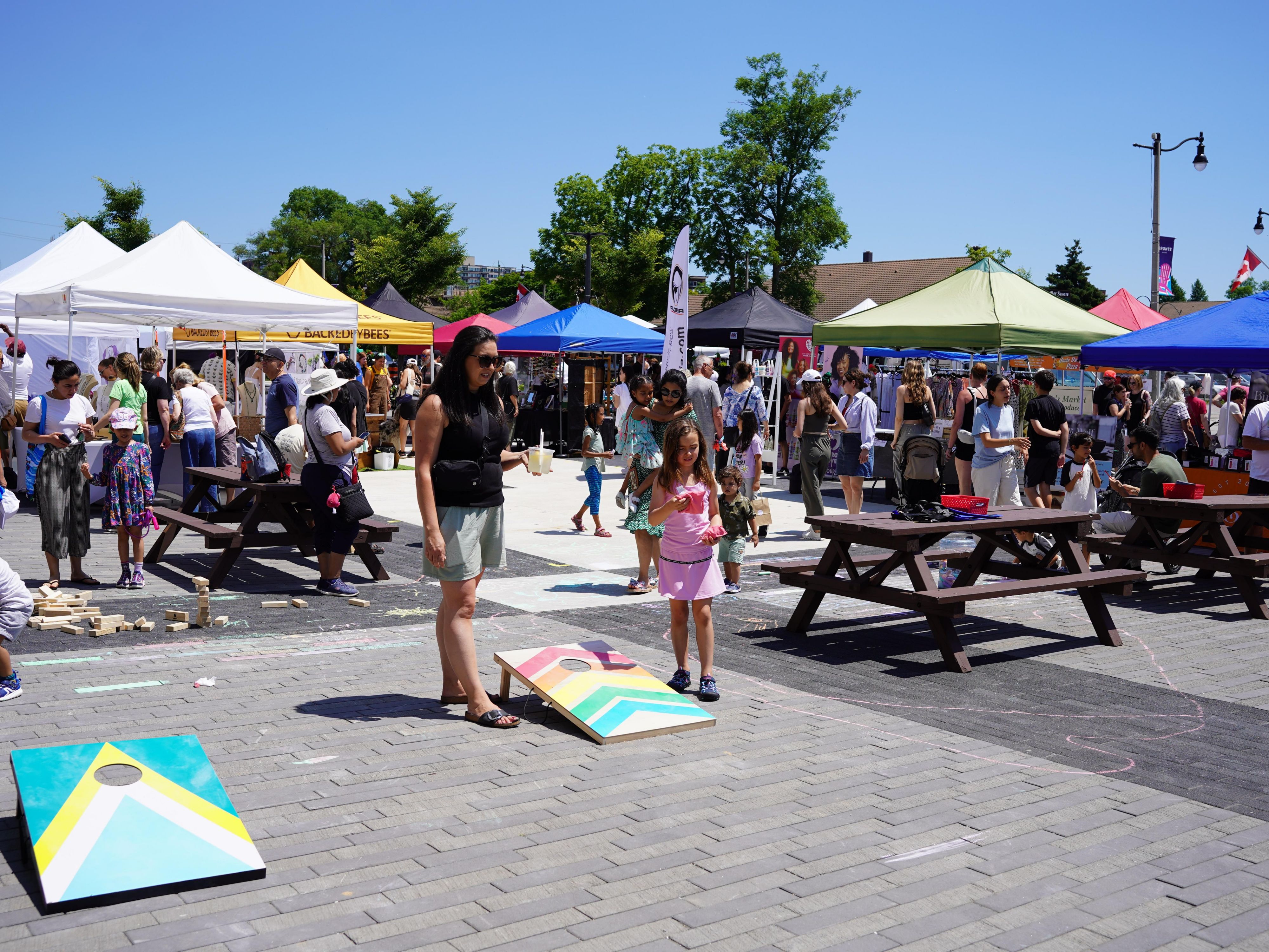 Discover a Community Market featuring produce and products from local farmers a short drive from out hotel. Operates every Sunday from July 7 to August 25 from 11am - 3pm. Stop by the front desk for a reusable shopping bag.  