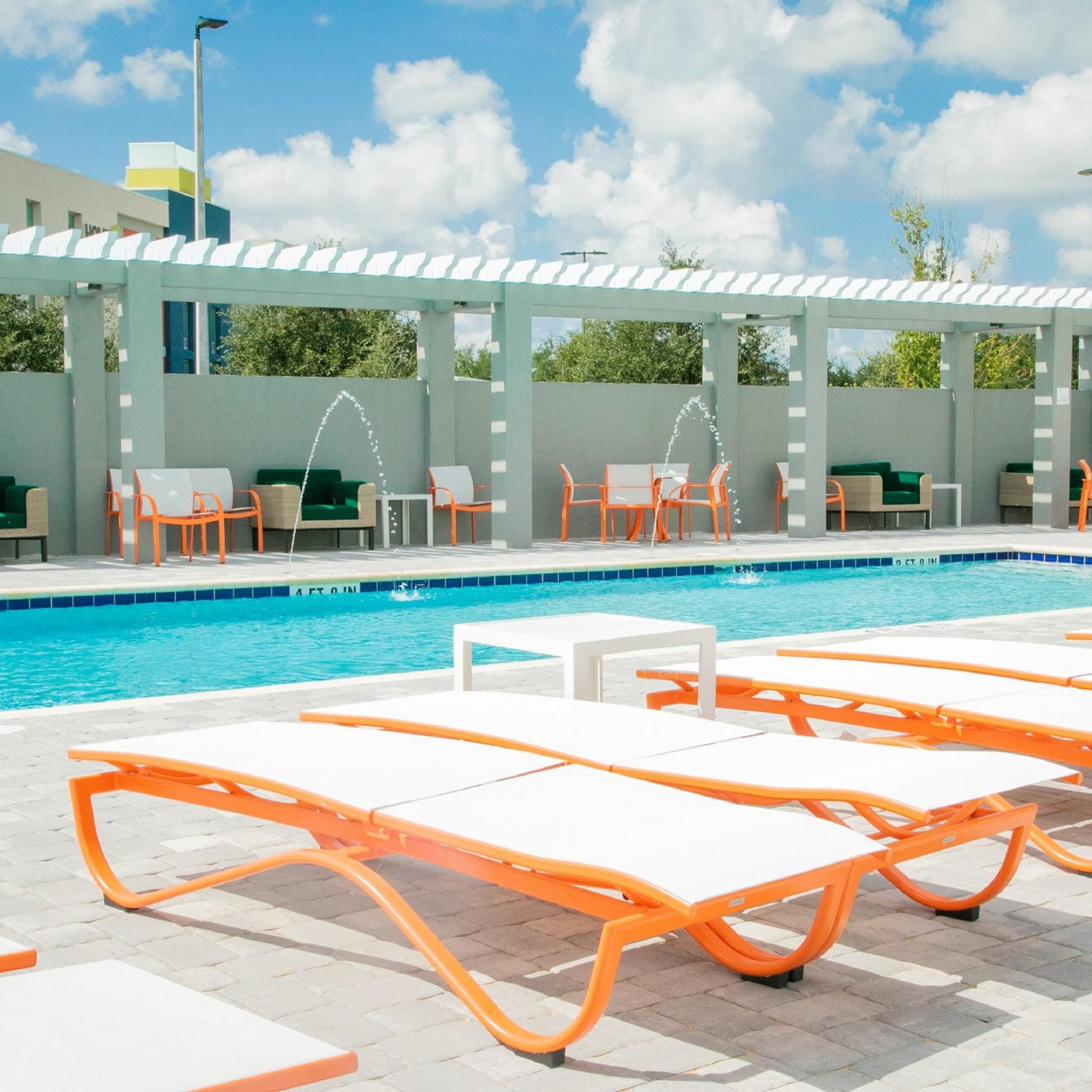 Swimming pool