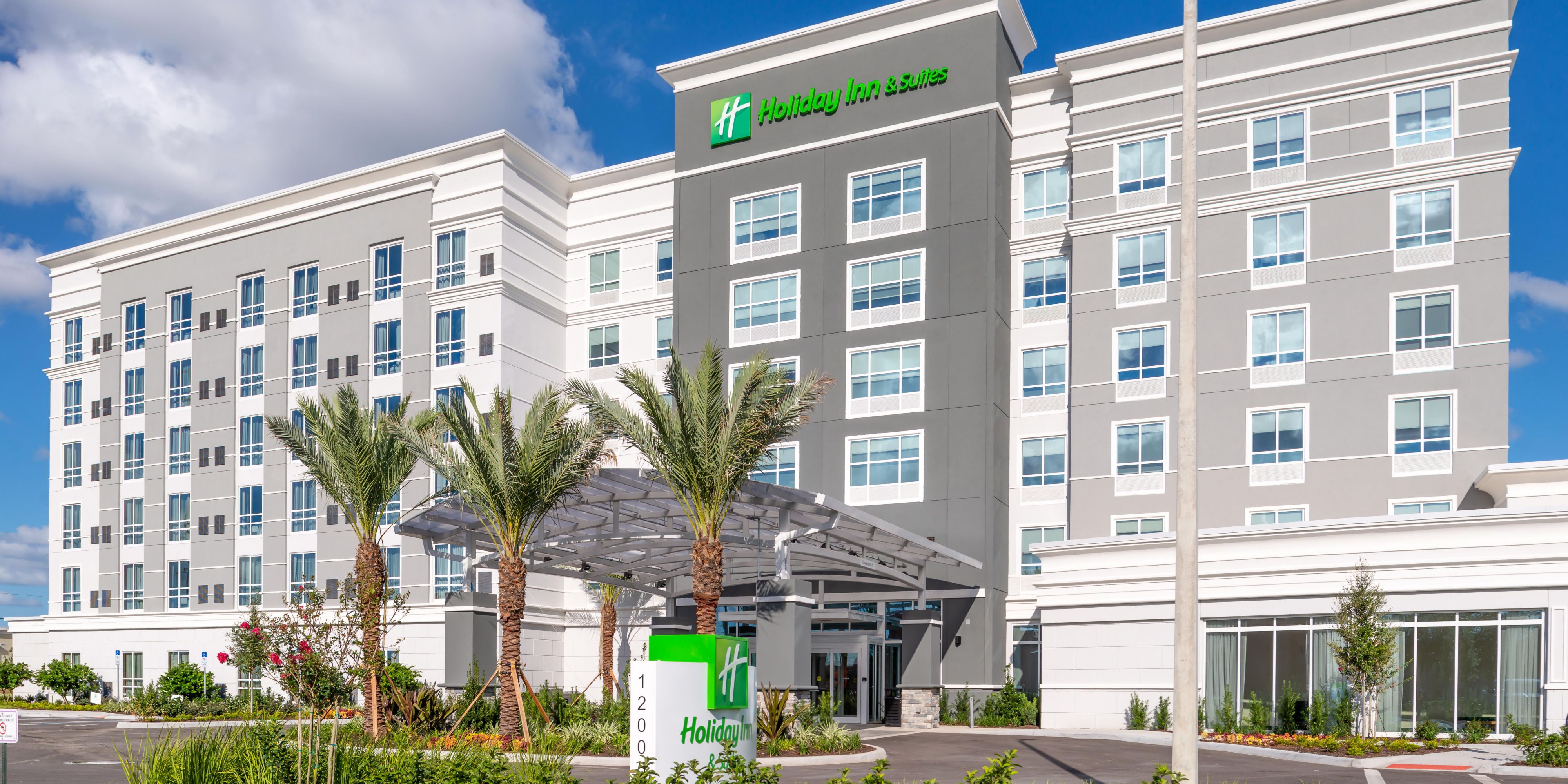 Holiday Inn Hotel And Suites Orlando 6187107397 2x1