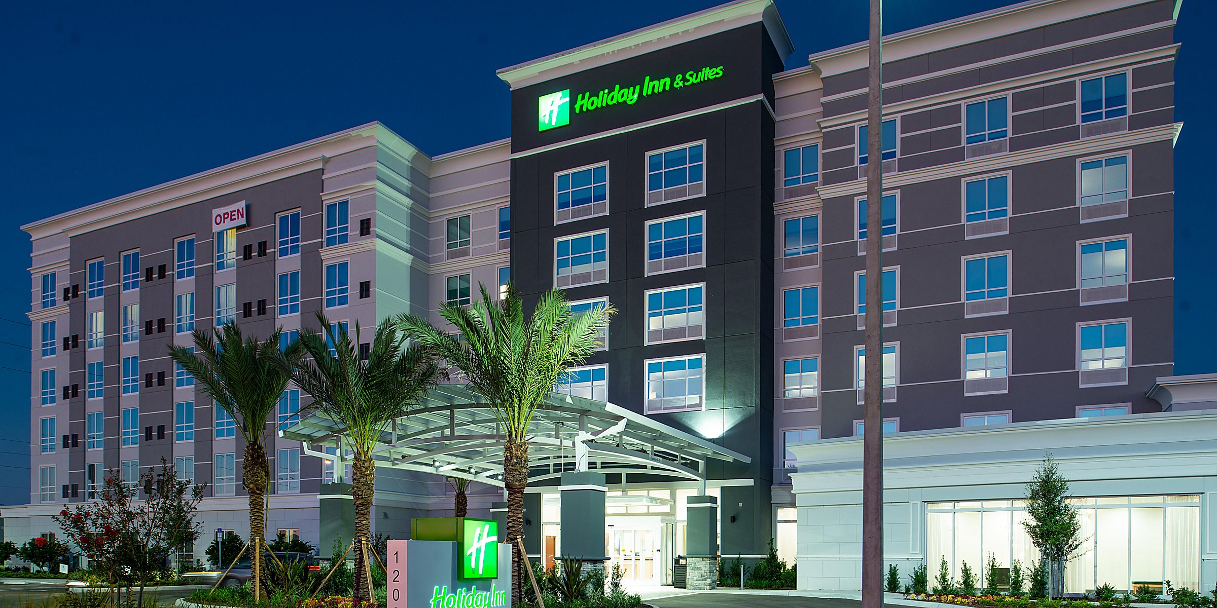Lake Buena Vista Hotels   Holiday Inn & Suites Orlando ...