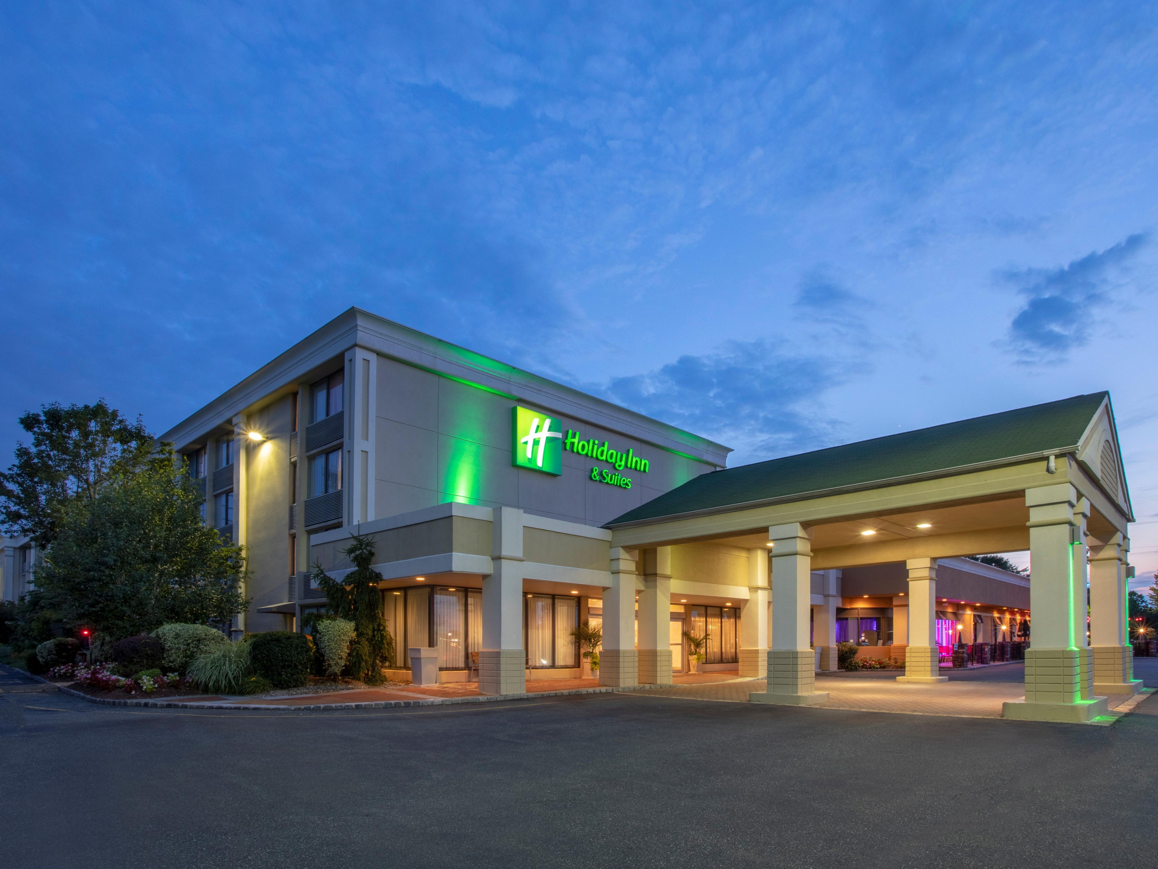 【稀少】Fine Hotels,Resorts & Spas Directory Parsippany Hotel | Holiday Inn & Suites Parsippany Fairfield