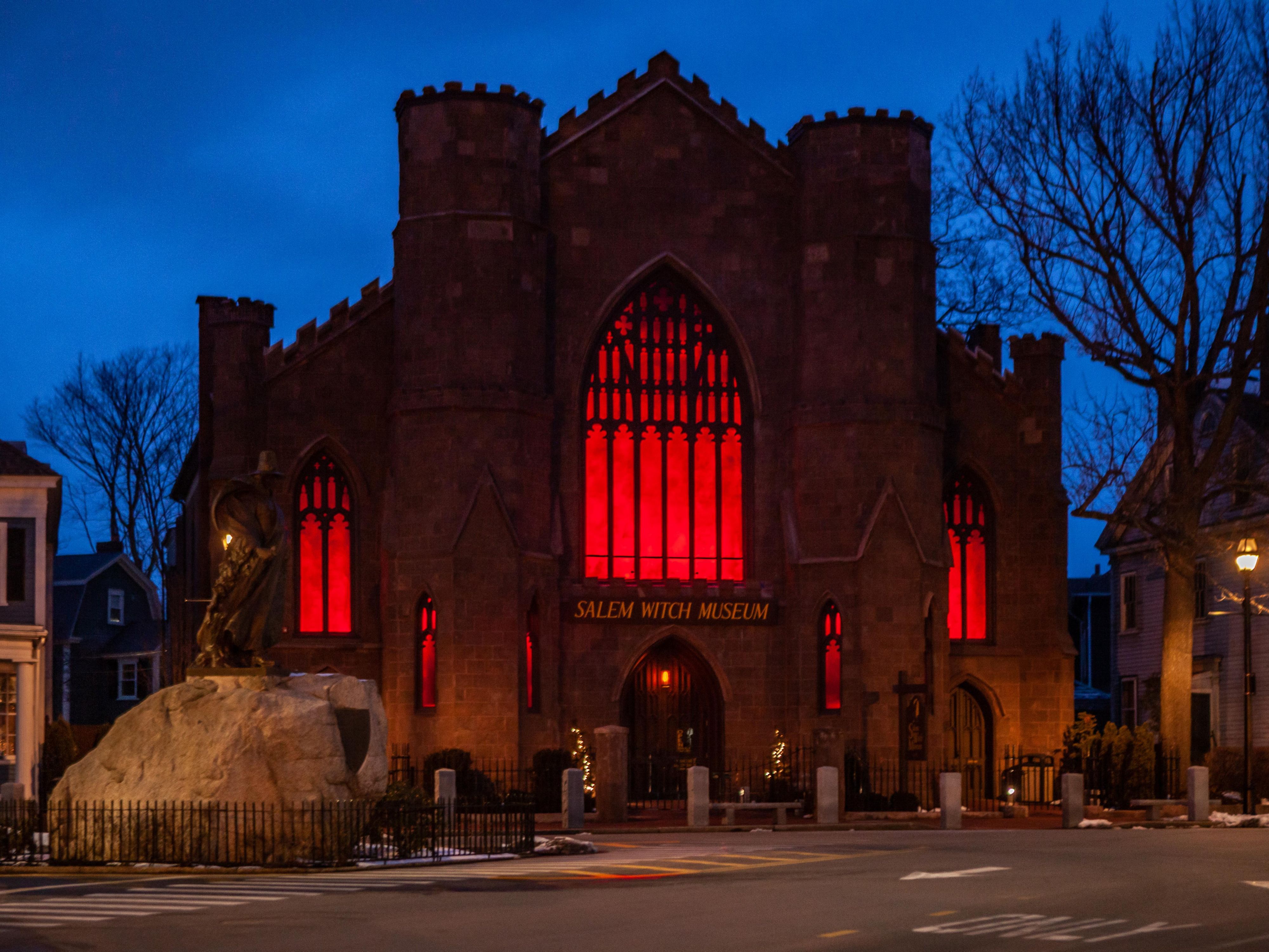 Come for Salem Haunted Happenings!