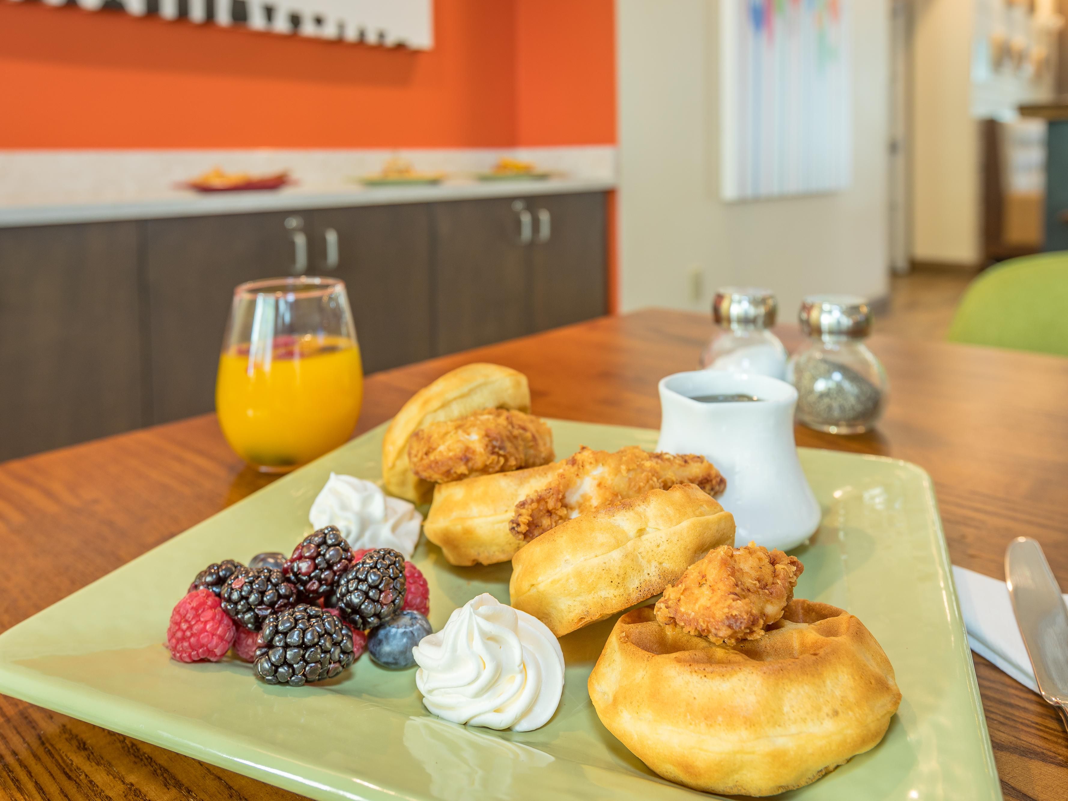 The place for a tailored experience with fresh cooked to order breakfast just the way you like it! In a rush or short on time? Select from a variety of Grab N Go Items and Light Continental Options right at your fingertips. 