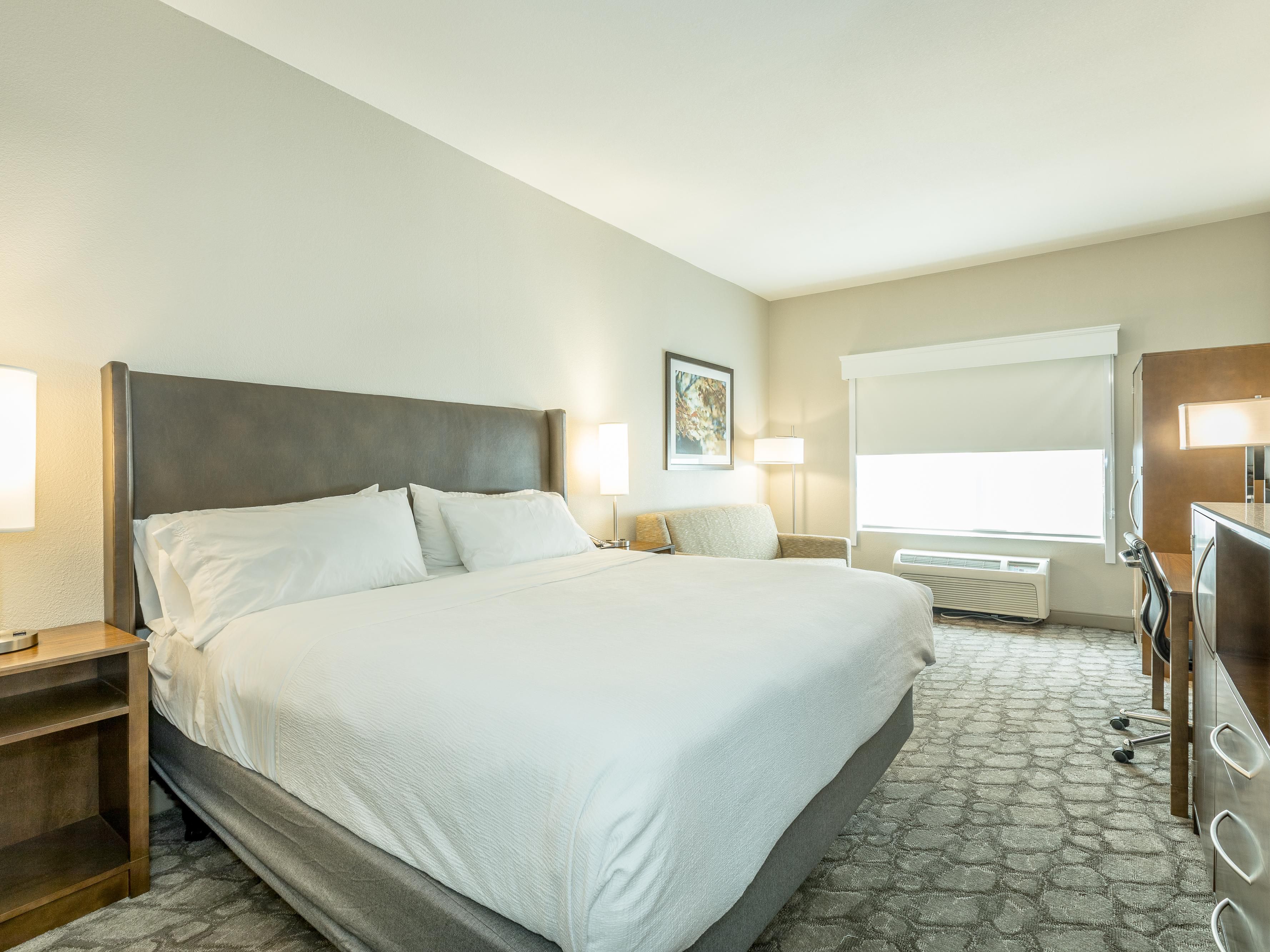 King Bed Guest Room with Sleeper Sofa and Complimentary Wi-Fi