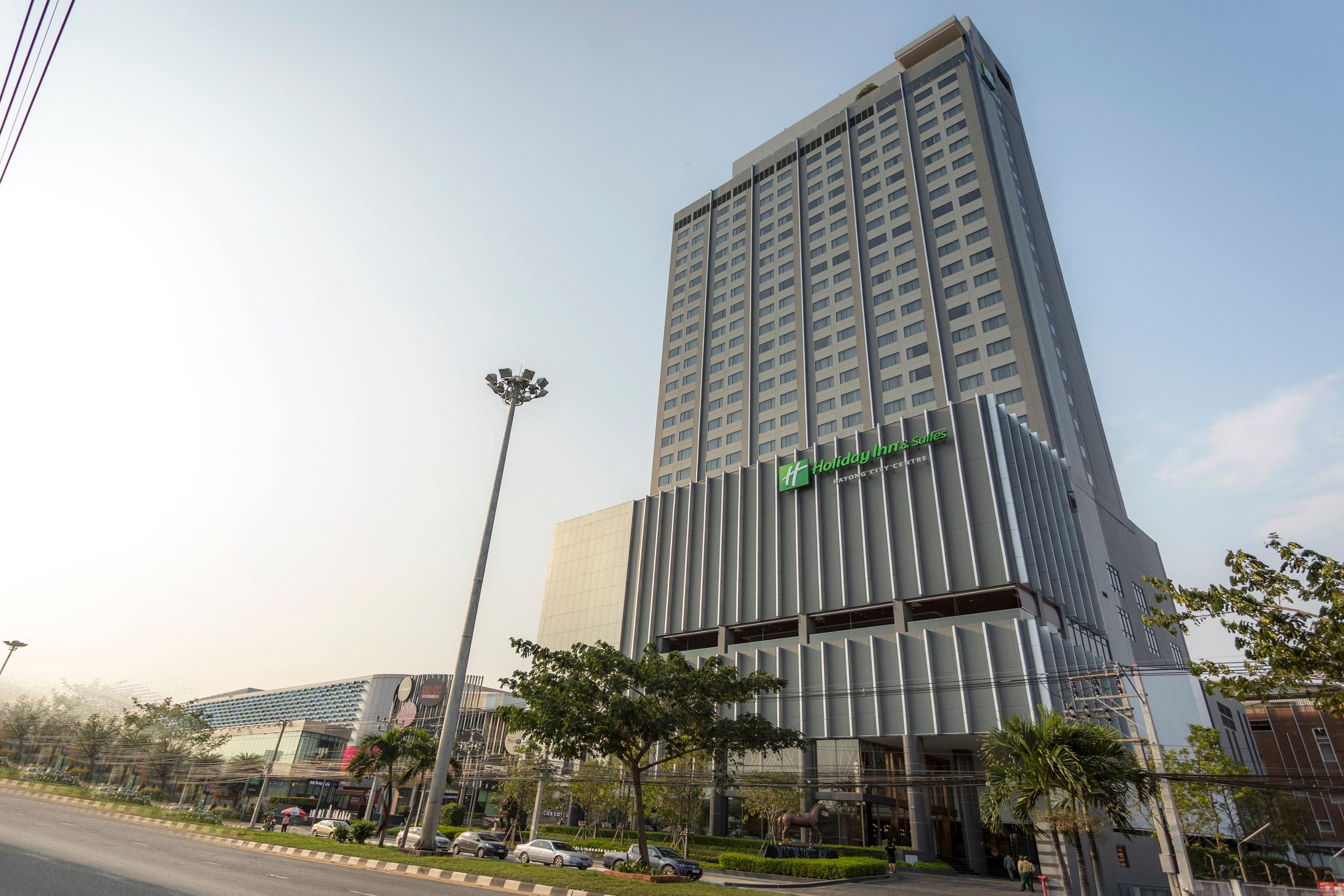 รีวิวโรงแรม Holiday Inn & Suites Rayong City Centre จังหวัดระยอง