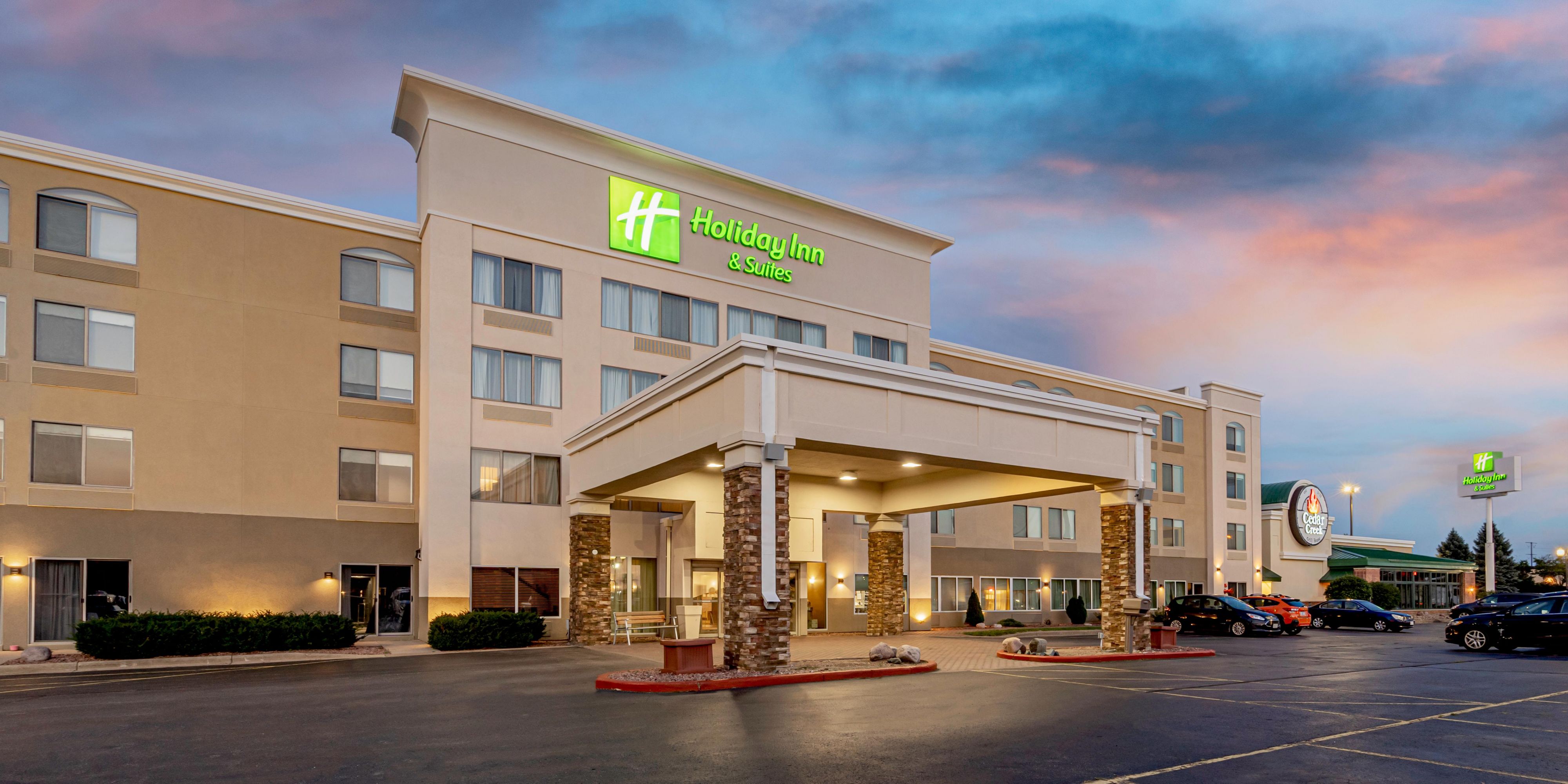 Best Price on Stoney Creek Hotel Wausau - Rothschild in Rothschild (WI) +  Reviews!