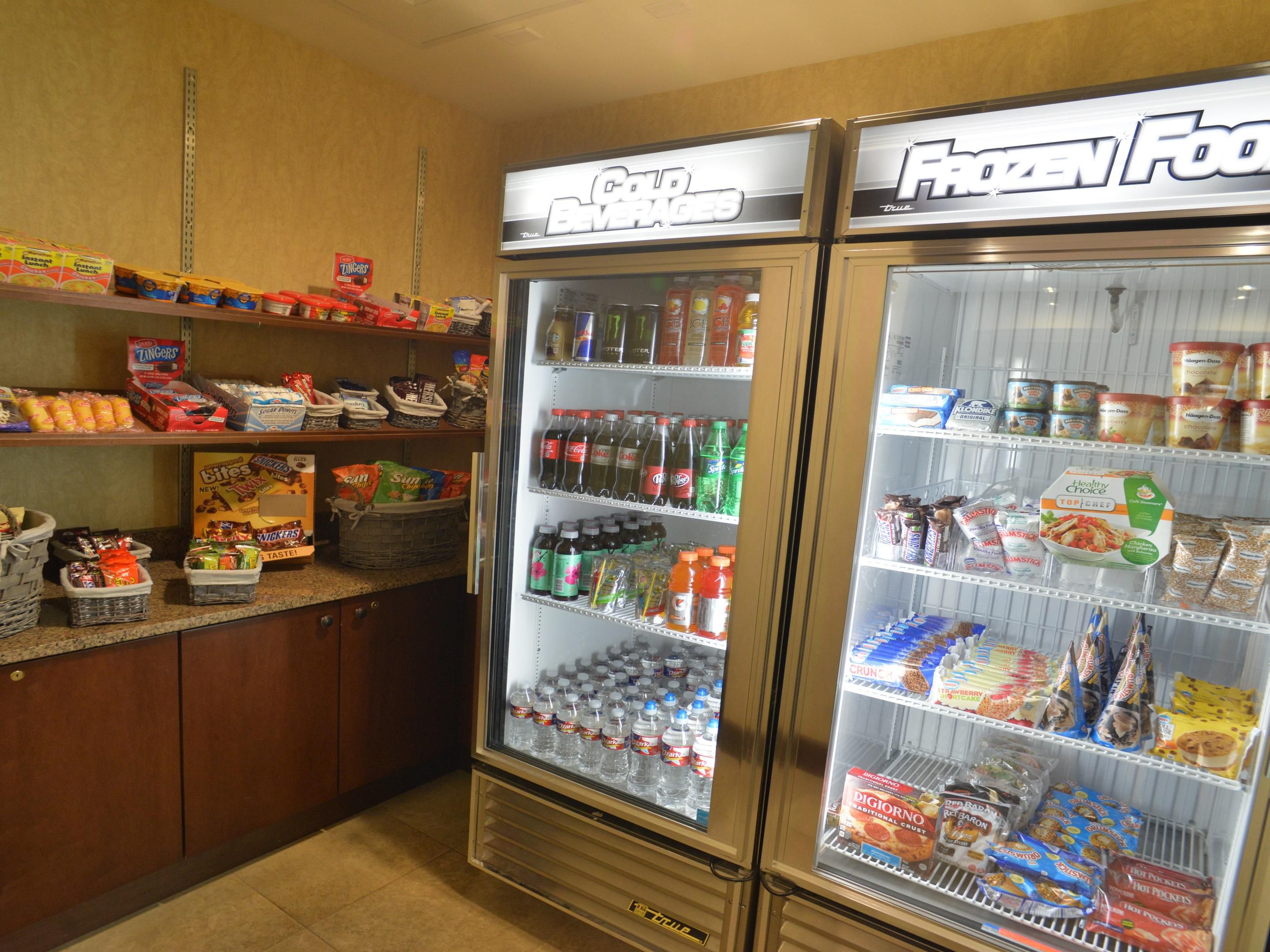 Hotel Near Fiesta Texas & UTSA | Holiday Inn & Suites San Antonio Northwest
