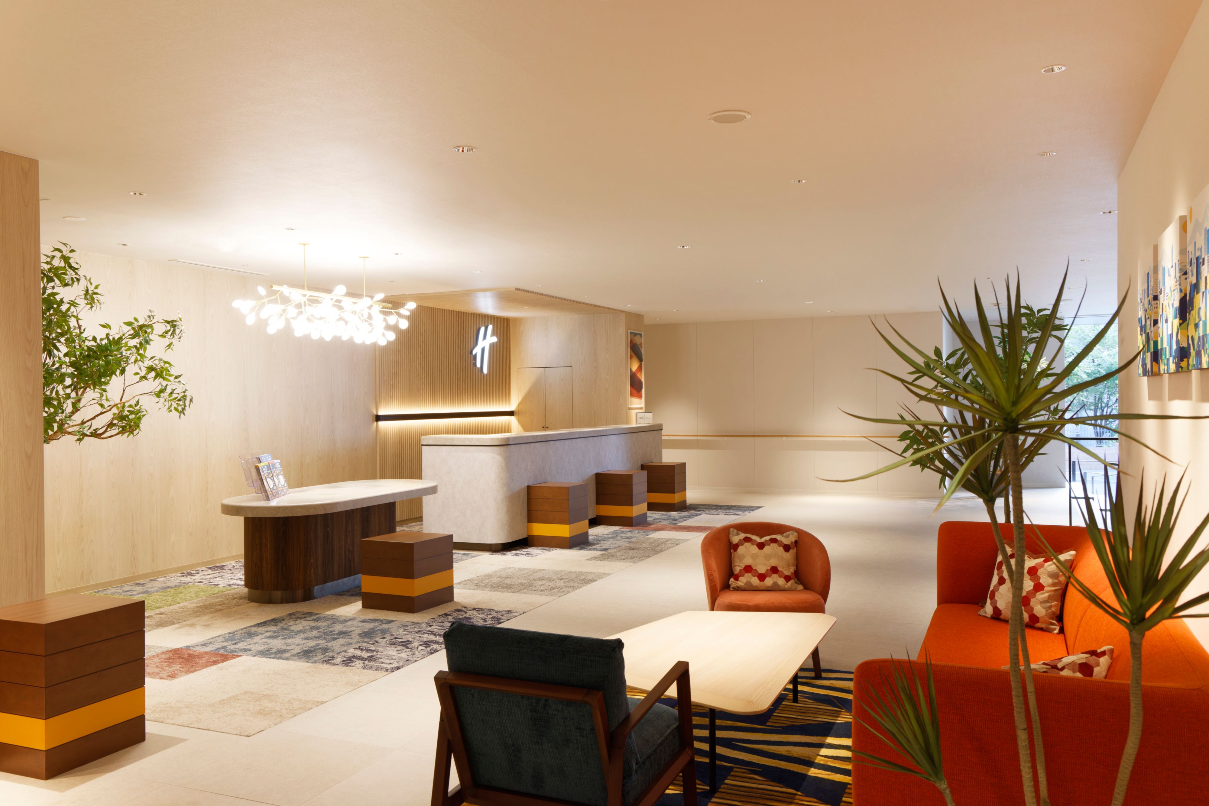 札幌大通公园假日套房酒店