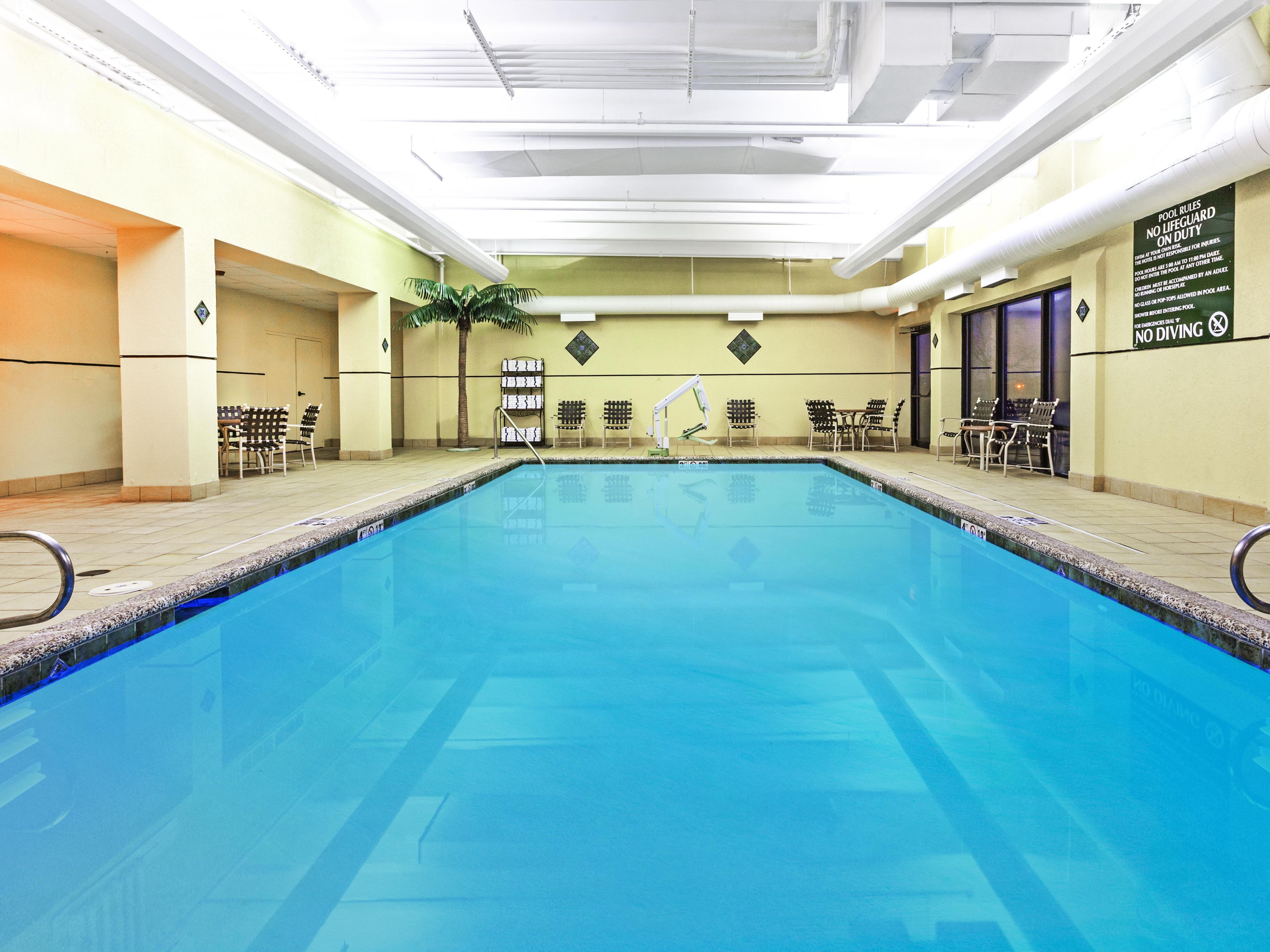 Hotel near Bass Pro Springfield, MO Holiday Inn & Suites Springfield