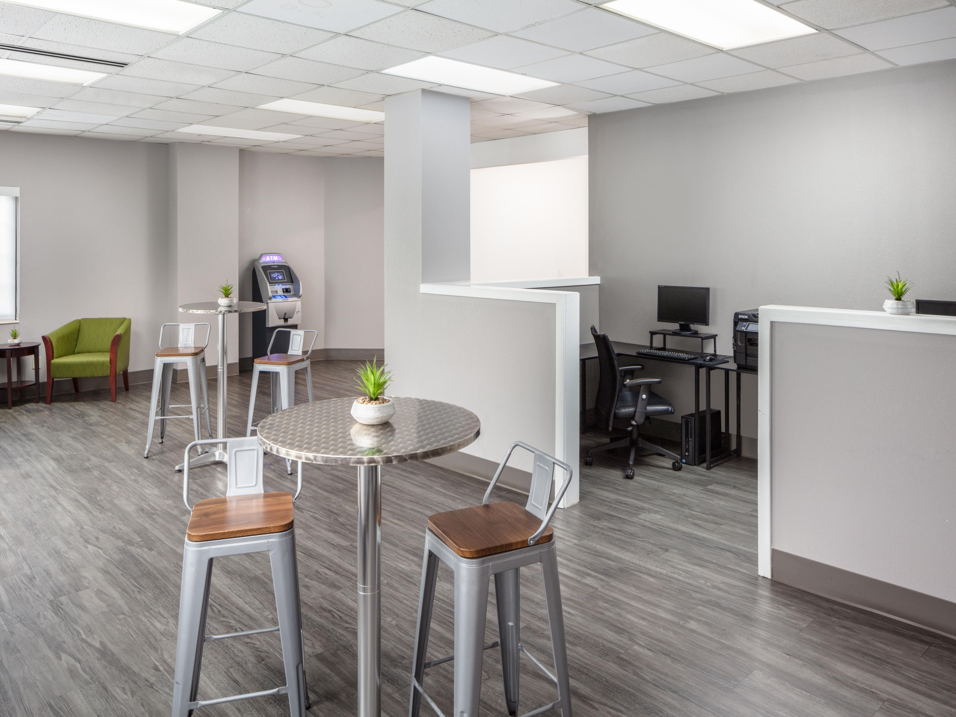 Stay productive at the top-rated hotel for business travelers near MSU and Evangel University. Enjoy complimentary Wi-Fi, a full-service Business Center, and flexible meeting and event spaces. With our Park Stay & Go packages and free airport shuttle, we provide the efficiency you need with the comfort of a newly renovated suite.