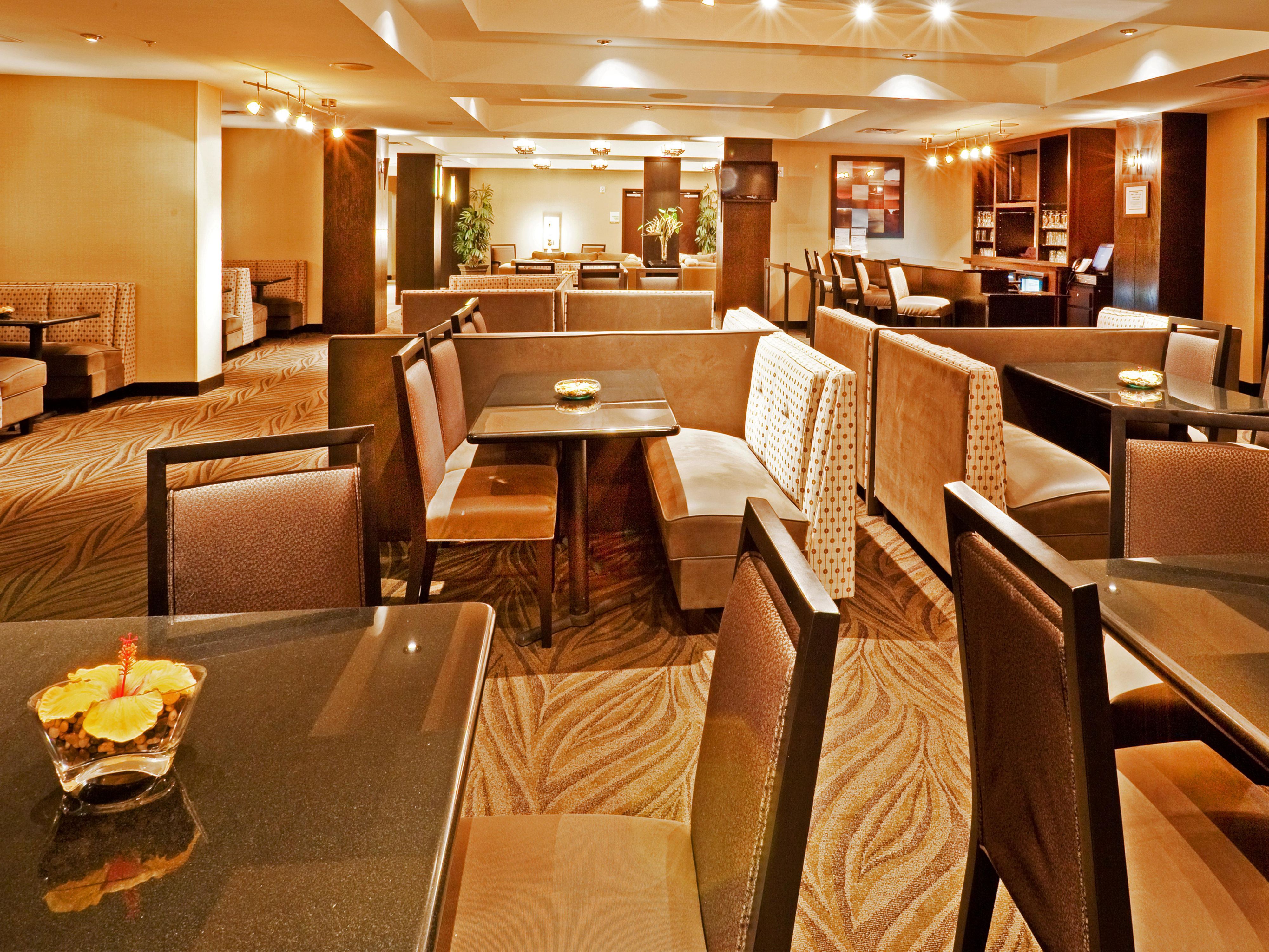 تناول الوجبات في فندق holidayinn