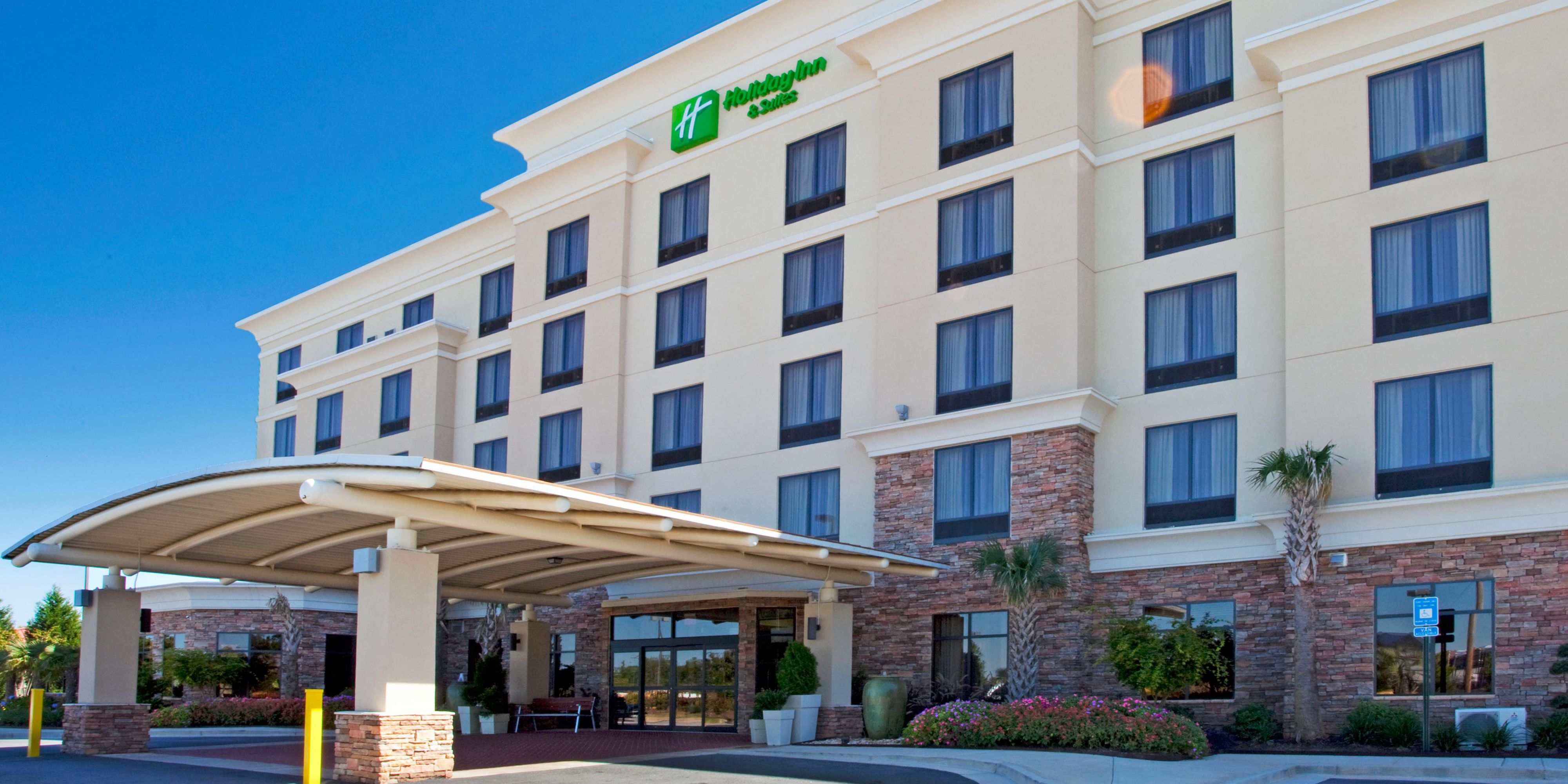 Hotels In Stockbridge, GA With Indoor Pools  Holiday Inn & Suites  Stockbridge/Atlanta I-75