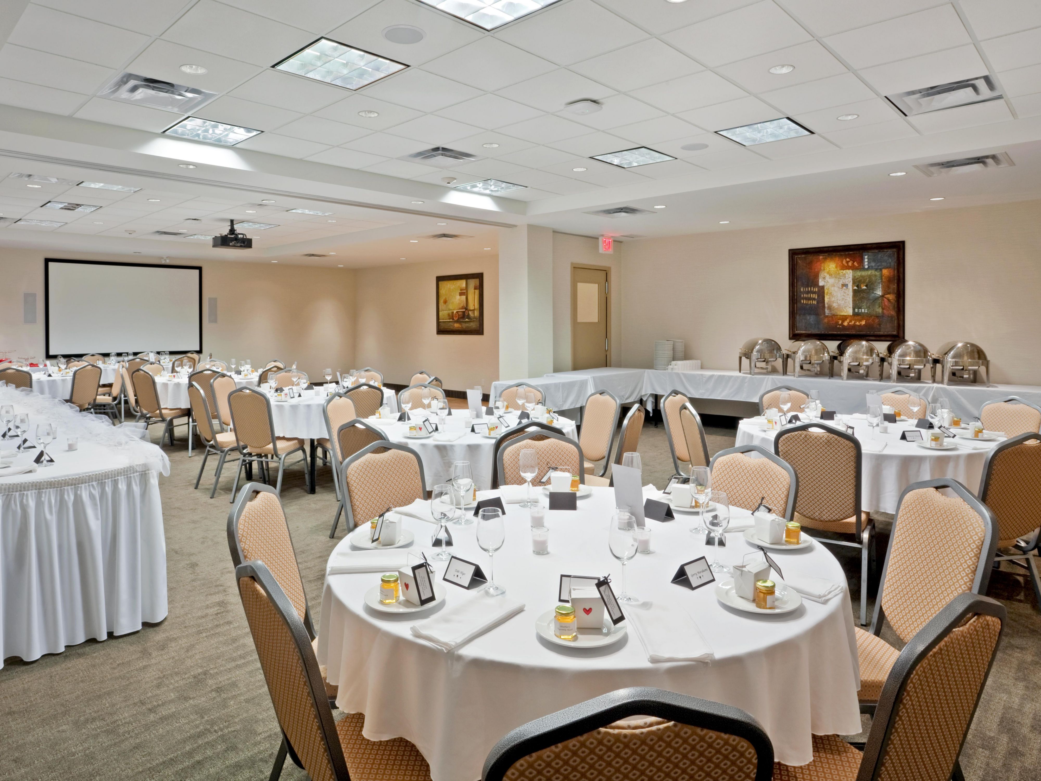 We're committed to high levels of cleanliness.  That means, clutter free event spaces and an experience that supports the wellbeing of your attendees.  We'll make sure your event is just right.  Ask us today about our Meeting with Confidence offer and IHG Business Rewards Points for Planners and Bookers