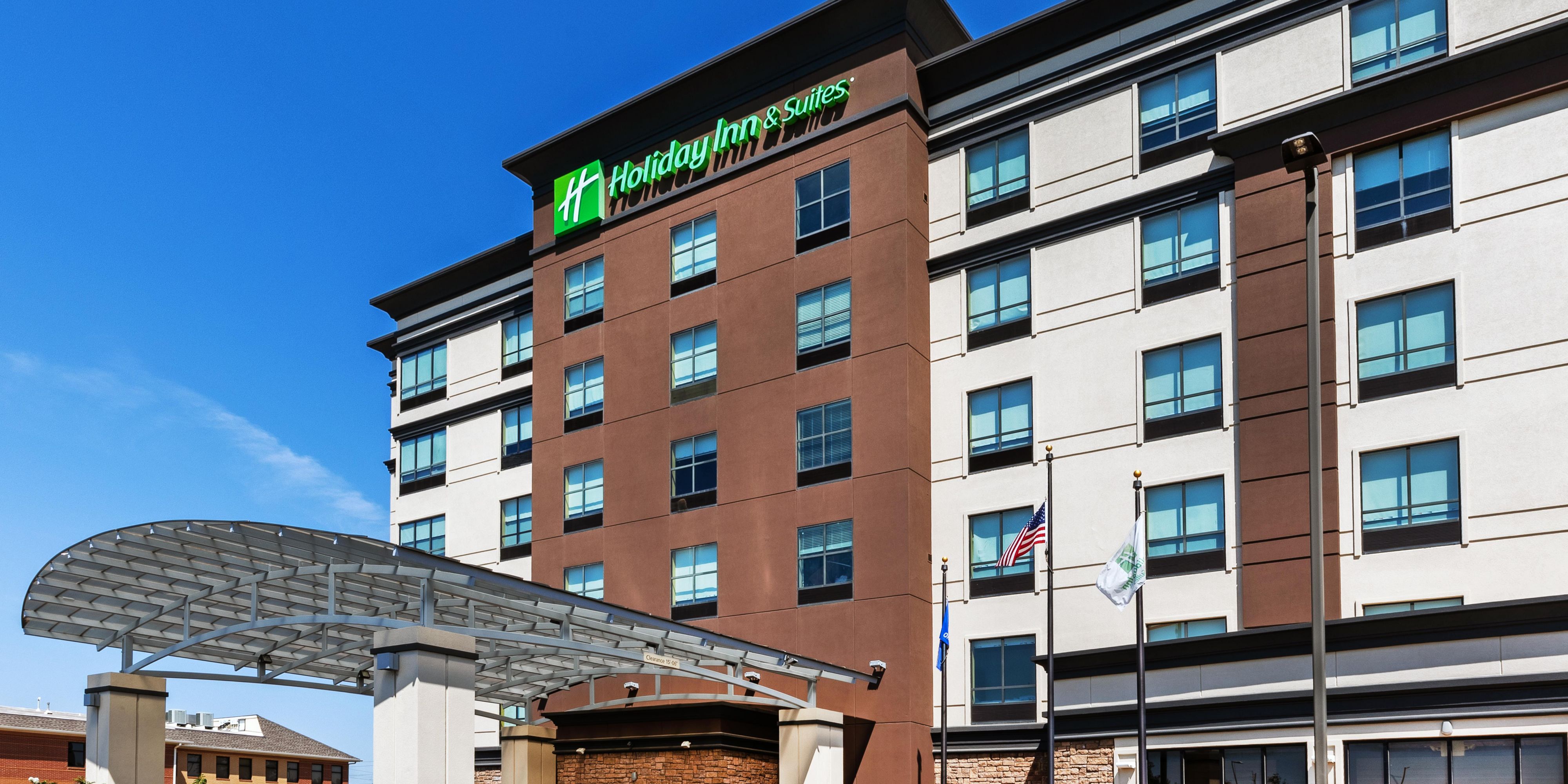 Holiday Inn & Suites Tulsa South