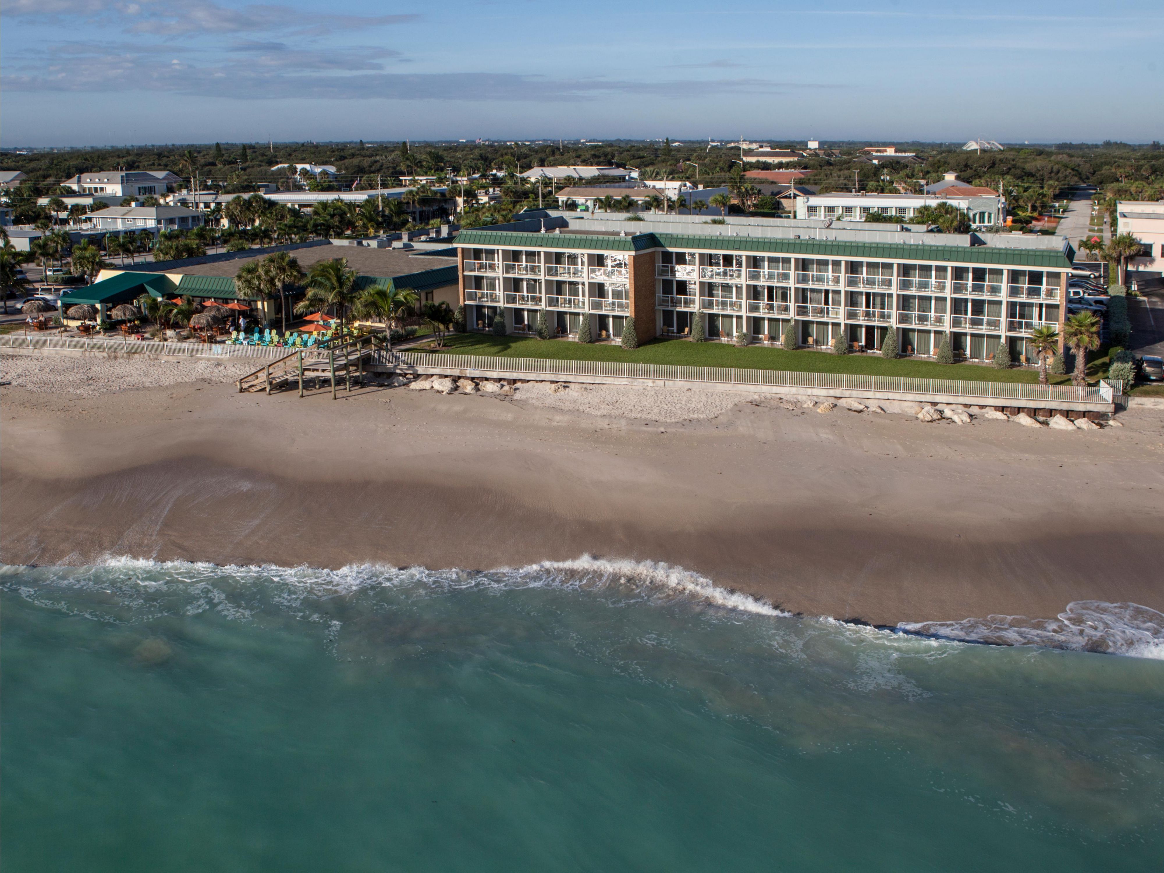 Vero beach inn & suites