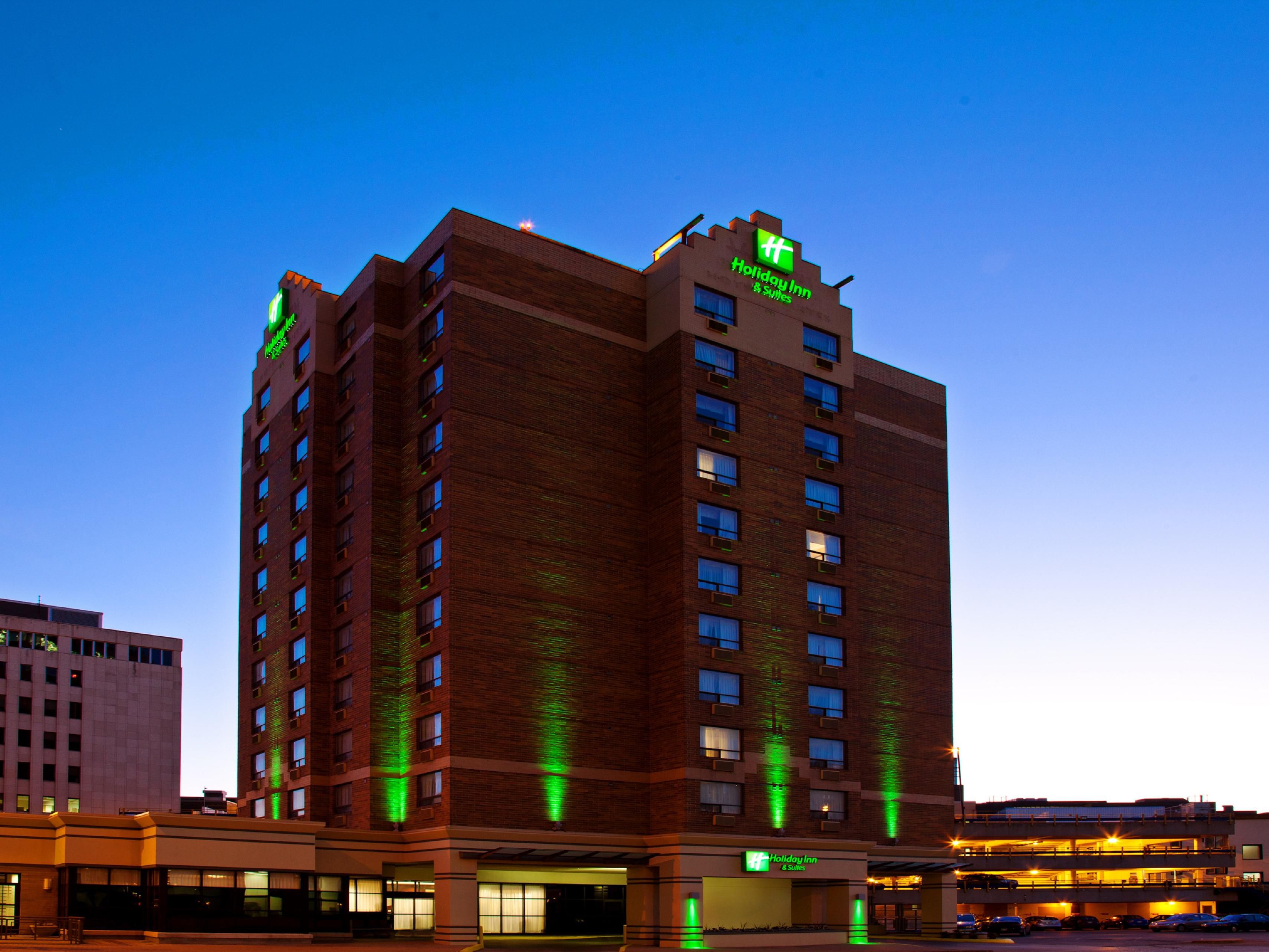 Hotel in Winnipeg Holiday Inn Hotel & Suites WinnipegDowntown Hotel