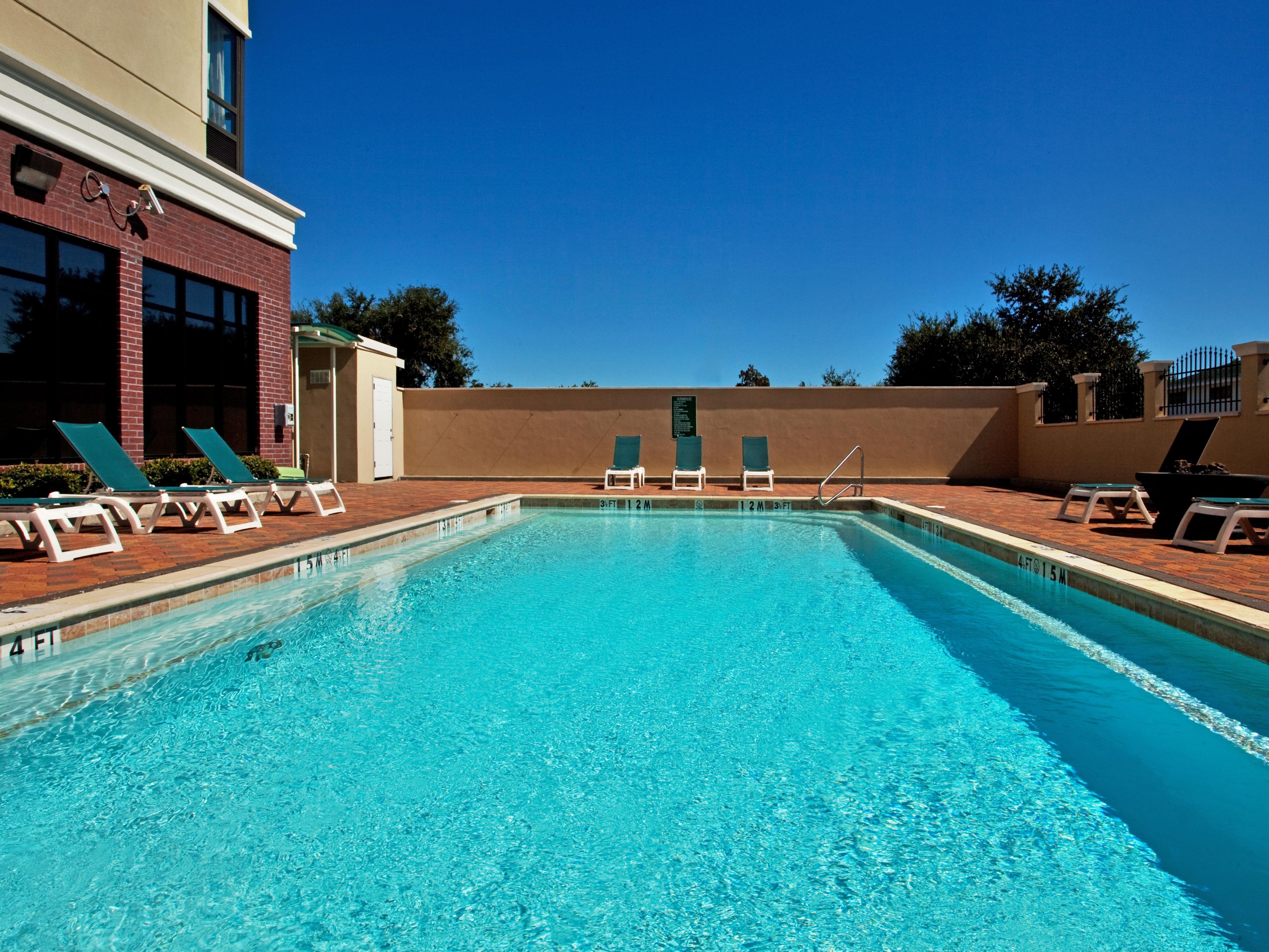 Sporting teams can cool off after a long day in our outdoor pool