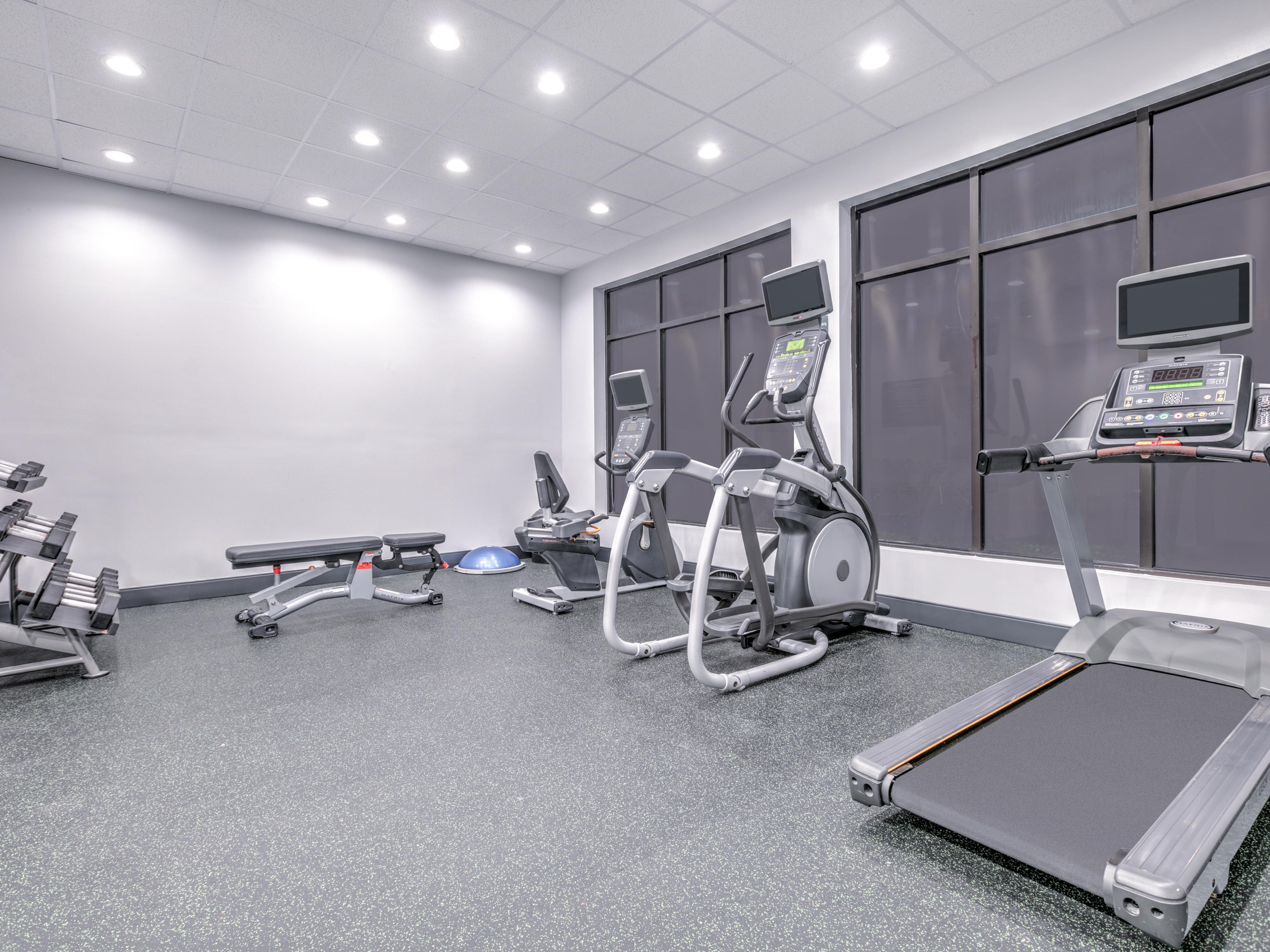 Equipment for cardio, lifting, and more in the Fitness Center 24/7