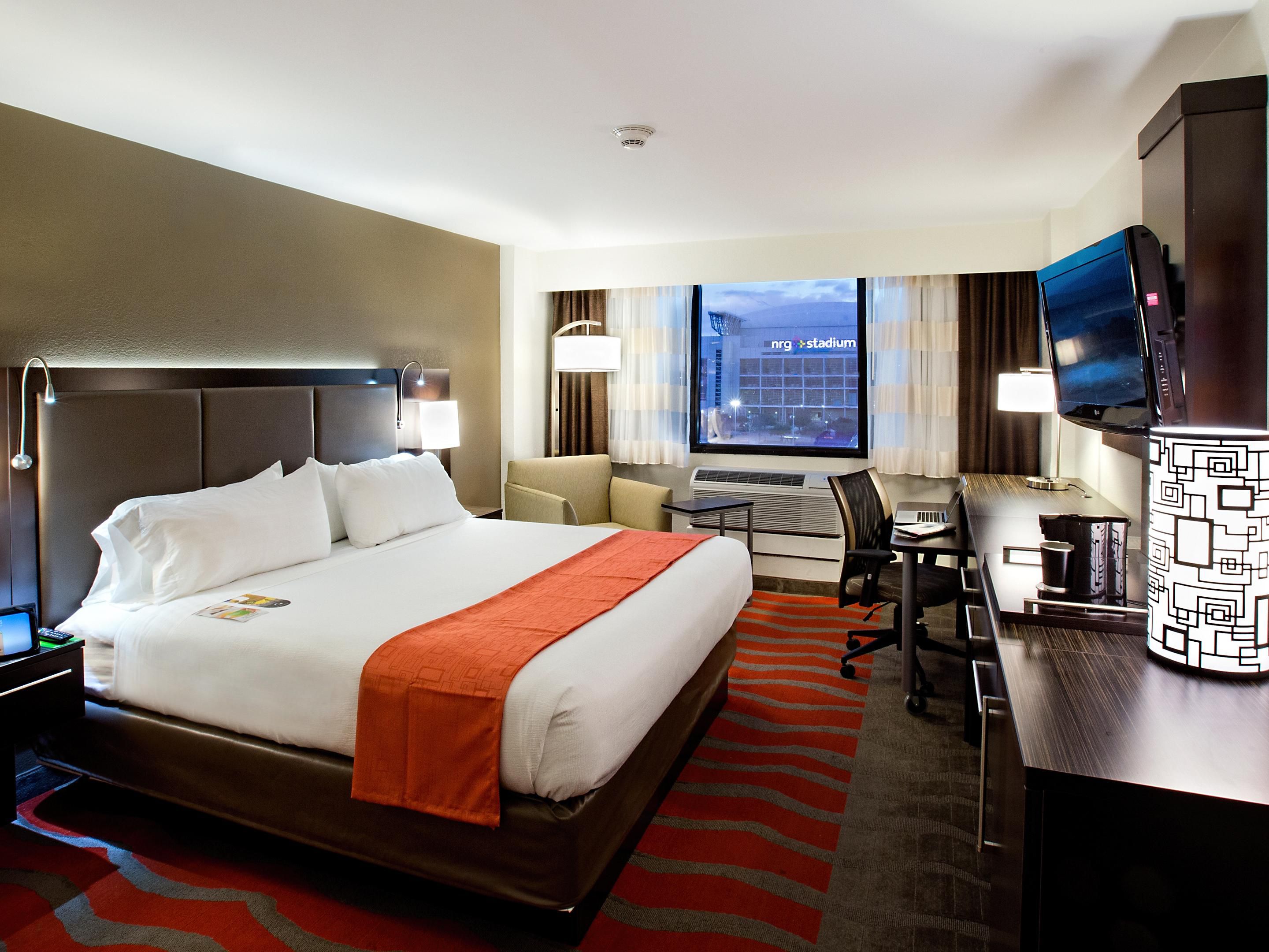 HOLIDAY INN HOUSTON S - NRG AREA - MED CTR, AN IHG HOTEL $141