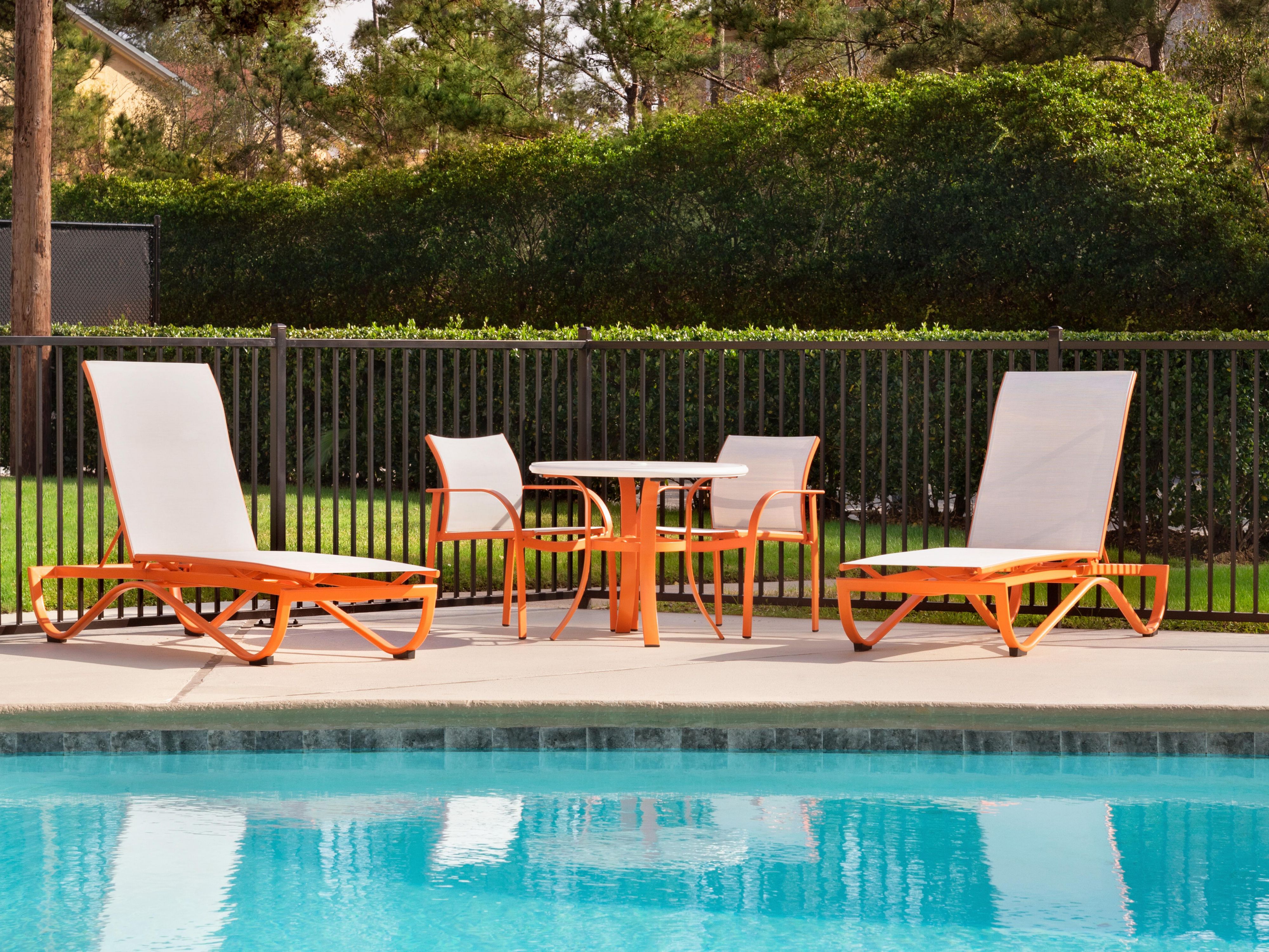 Have a morning or afternoon dip in our outdoor pool.