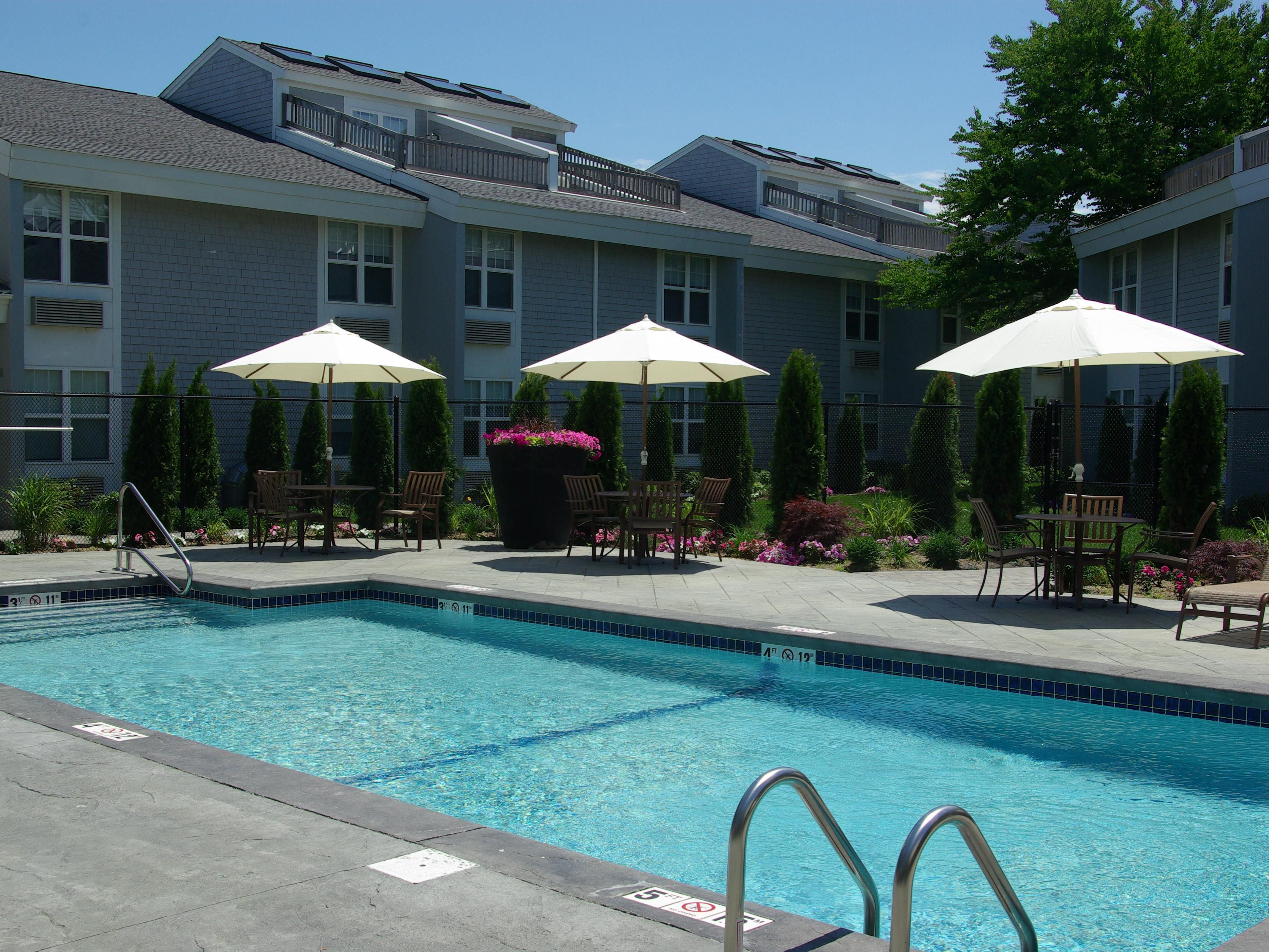 Holiday Inn Cape Cod Hyannis Free & More