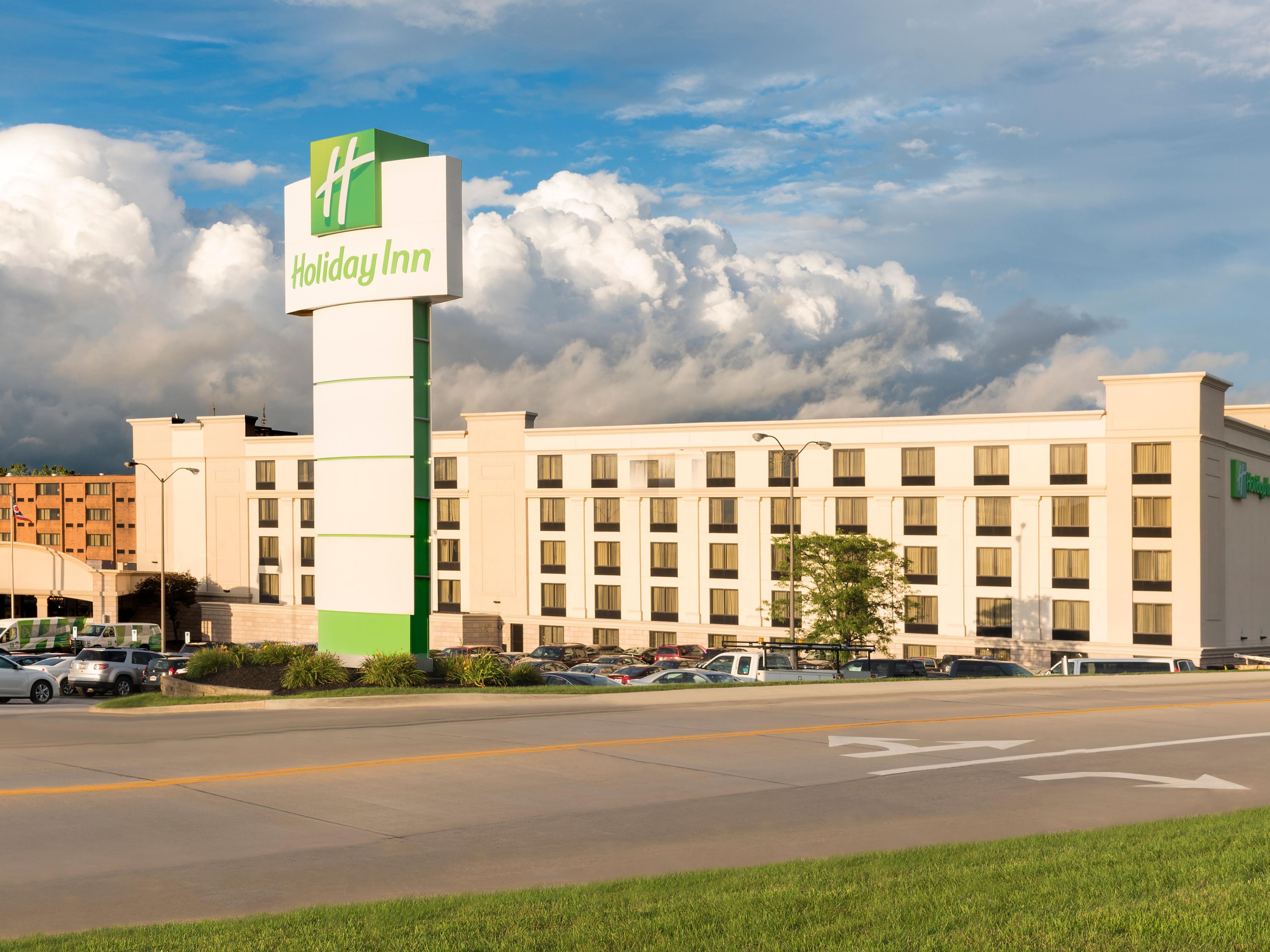Welcome to the Holiday Inn Cleveland South Independence