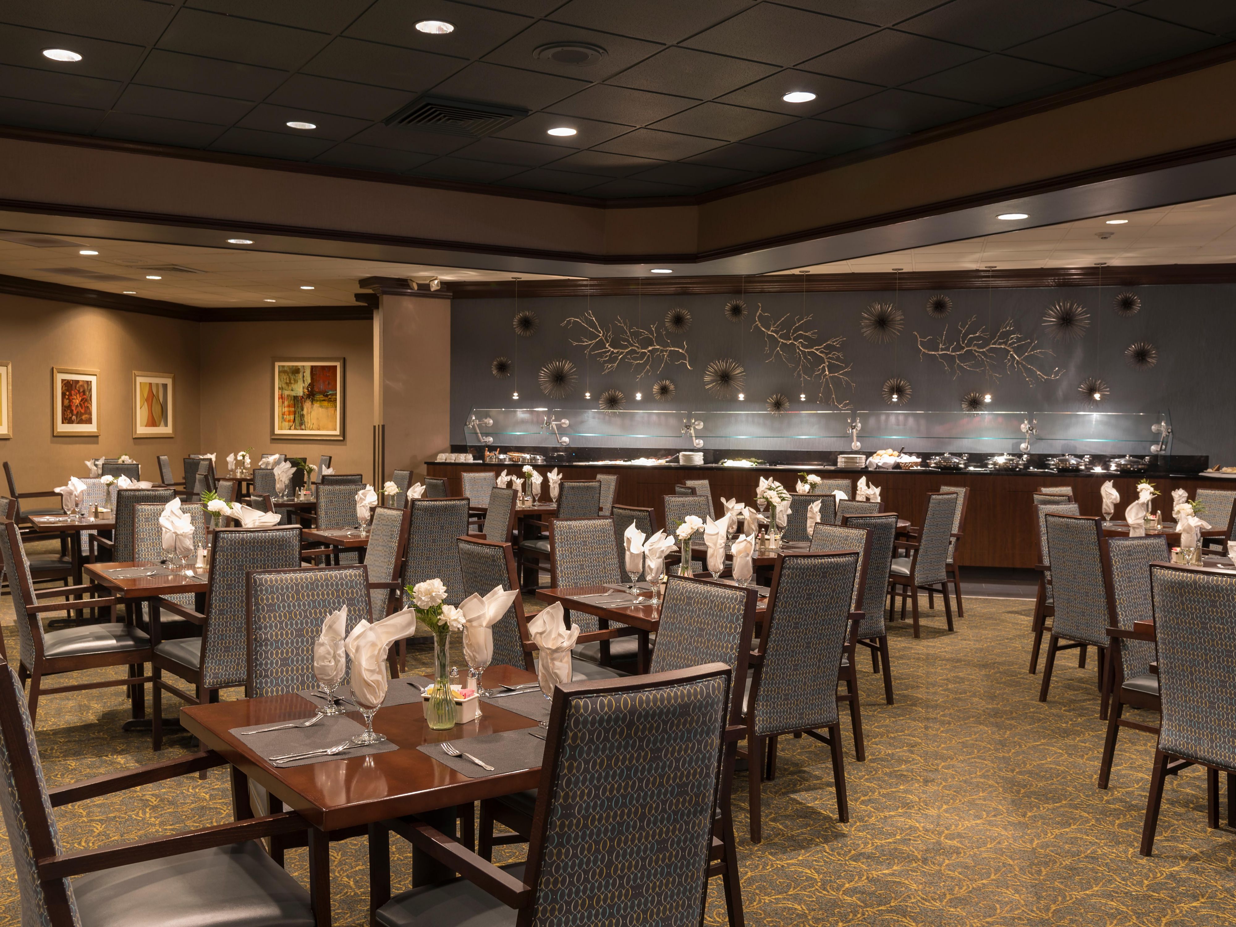 Bonefish Grill and Outback Steakhouse are just two of the options available, with a lot of restaurants within walking distance or a short drive.  Along with our very own Michael's Grille.  Whatever your mood, we have the perfect option only steps away.  