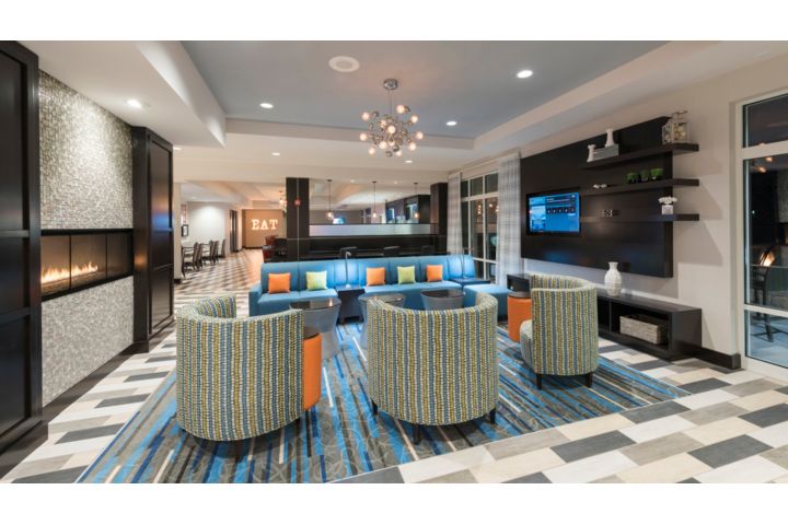 Holiday Inn Indianapolis Airport