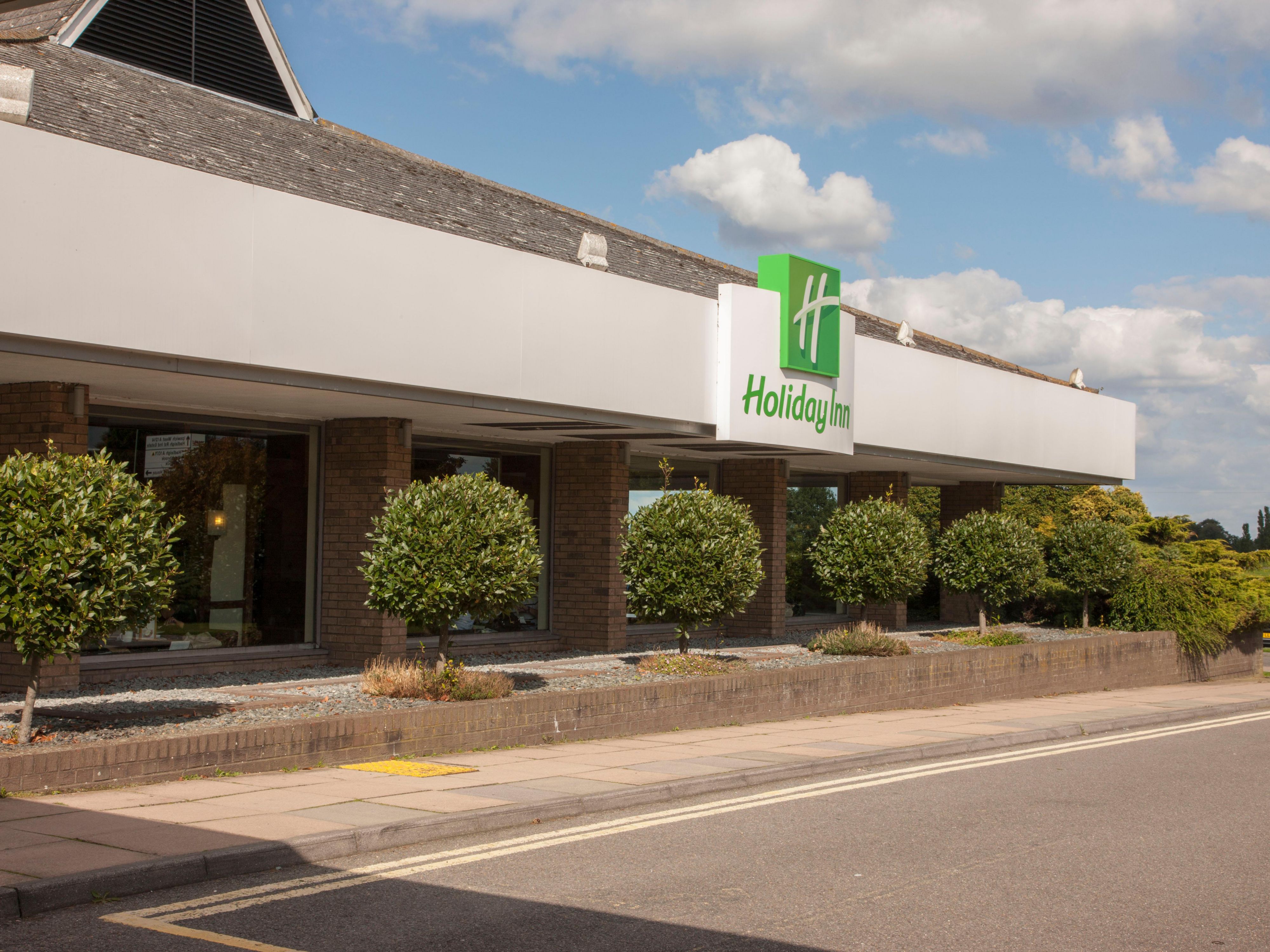 Walk through our open doors at Holiday Inn