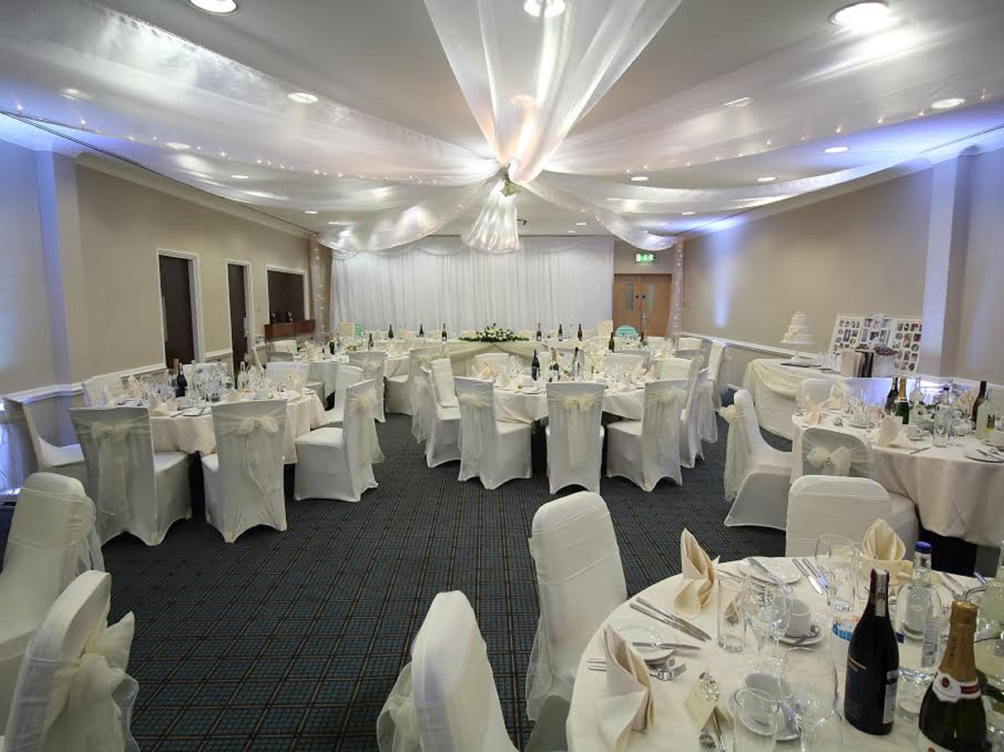 With plenty of offers available for you to explore here at Holiday Inn Ipswich, we're sure that you'll be able to find something that ticks all the boxes to create the most perfect day for you and your guests. Contact our wedding coordinators for more information, or drop us a contact form. We look forward to planning your wedding very soon!