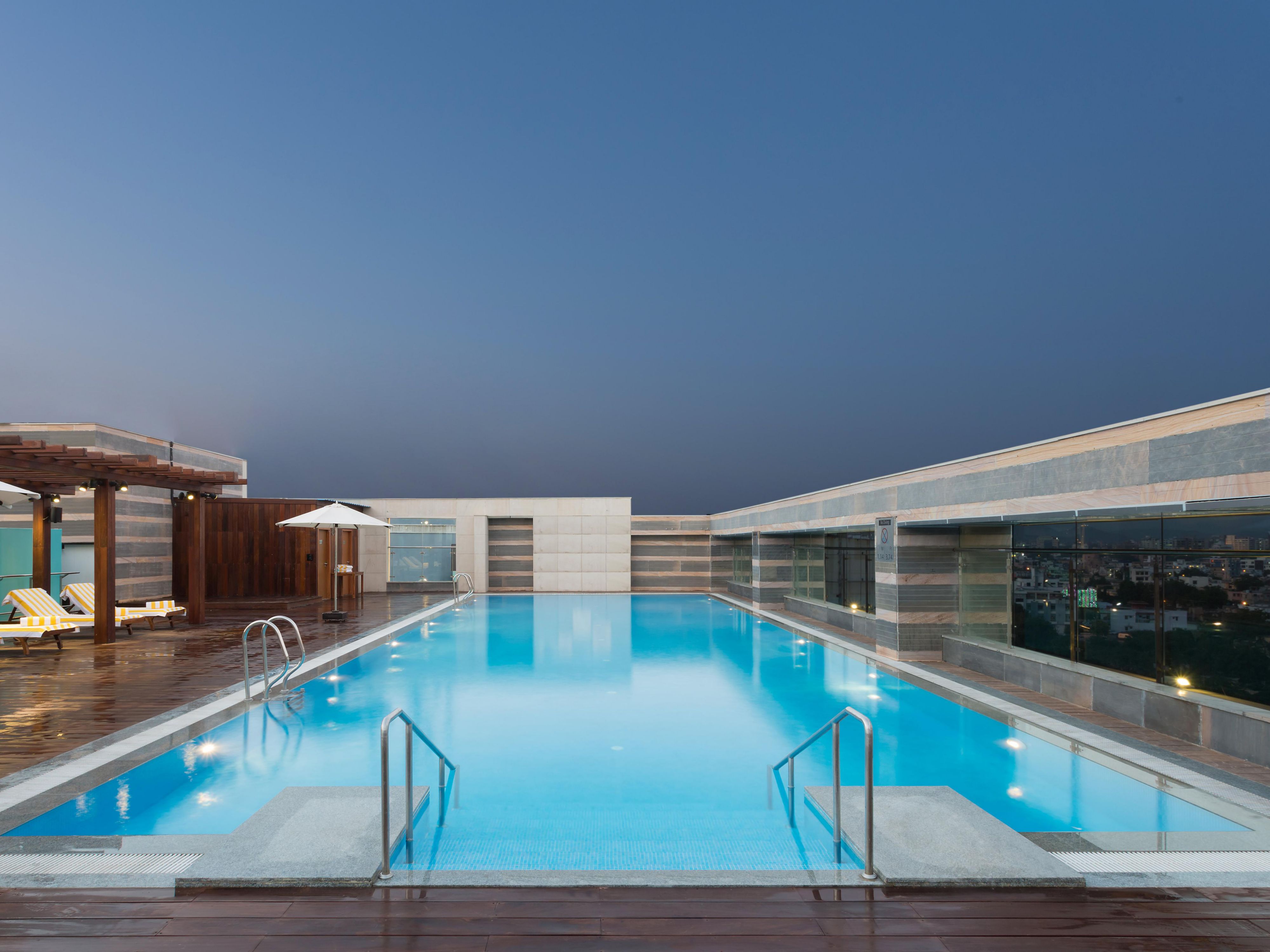 Holiday Inn Jaipur City Centre Free & More