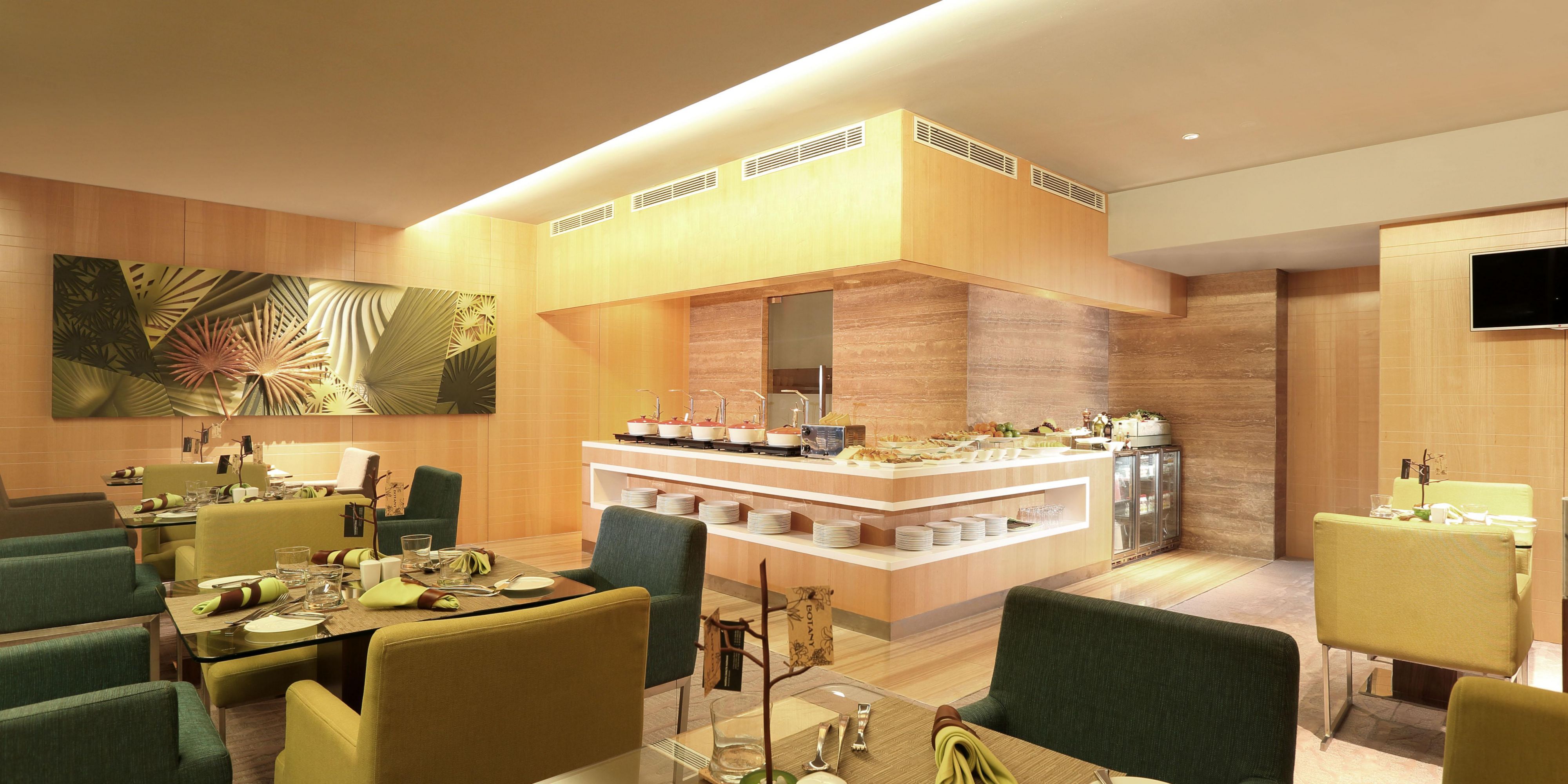 Executive Lounge Holiday Inn  Jakarta Kemayoran