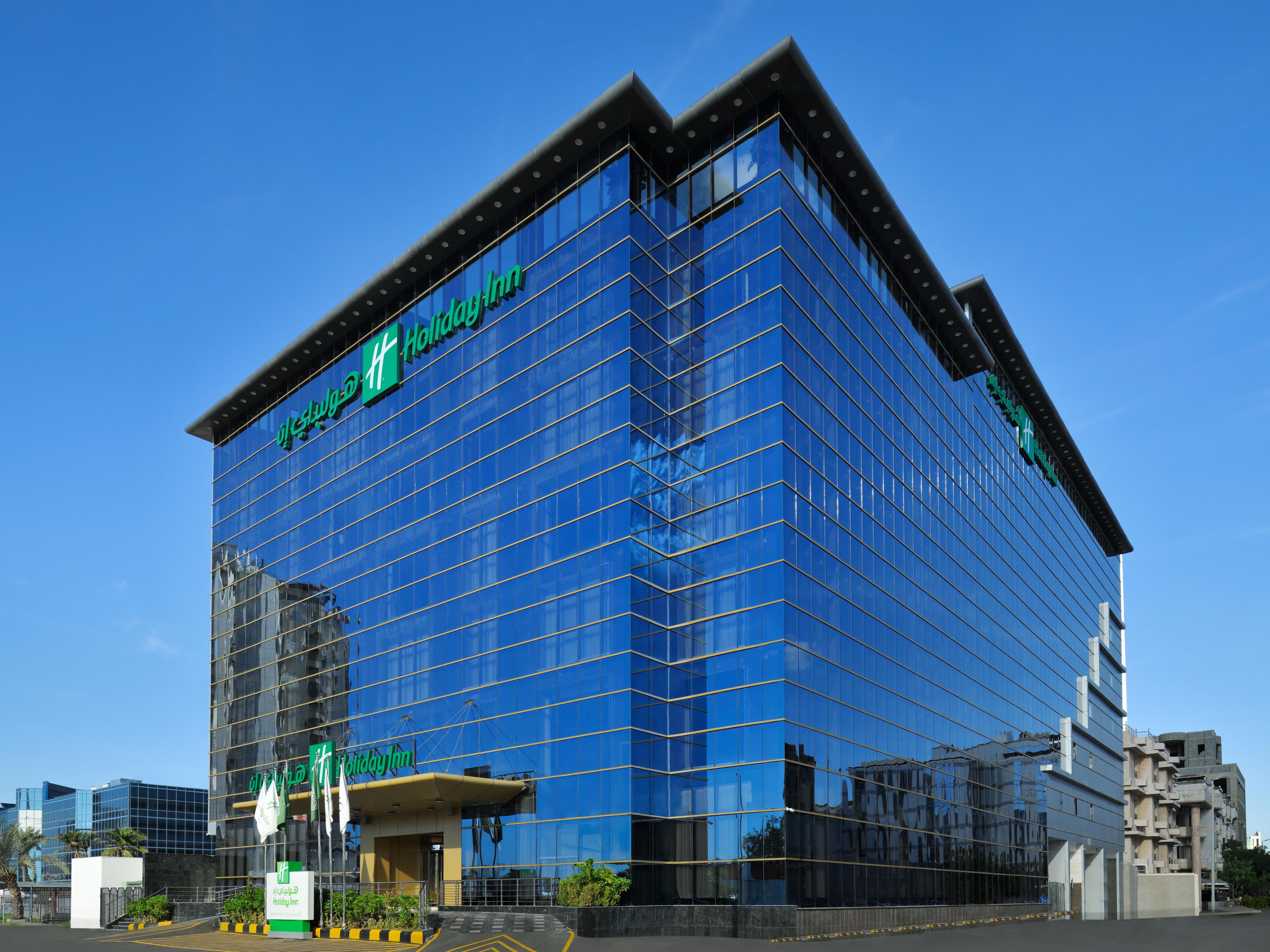 jeddah-hotel-deals-and-packages-for-holiday-inn-jeddah-corniche