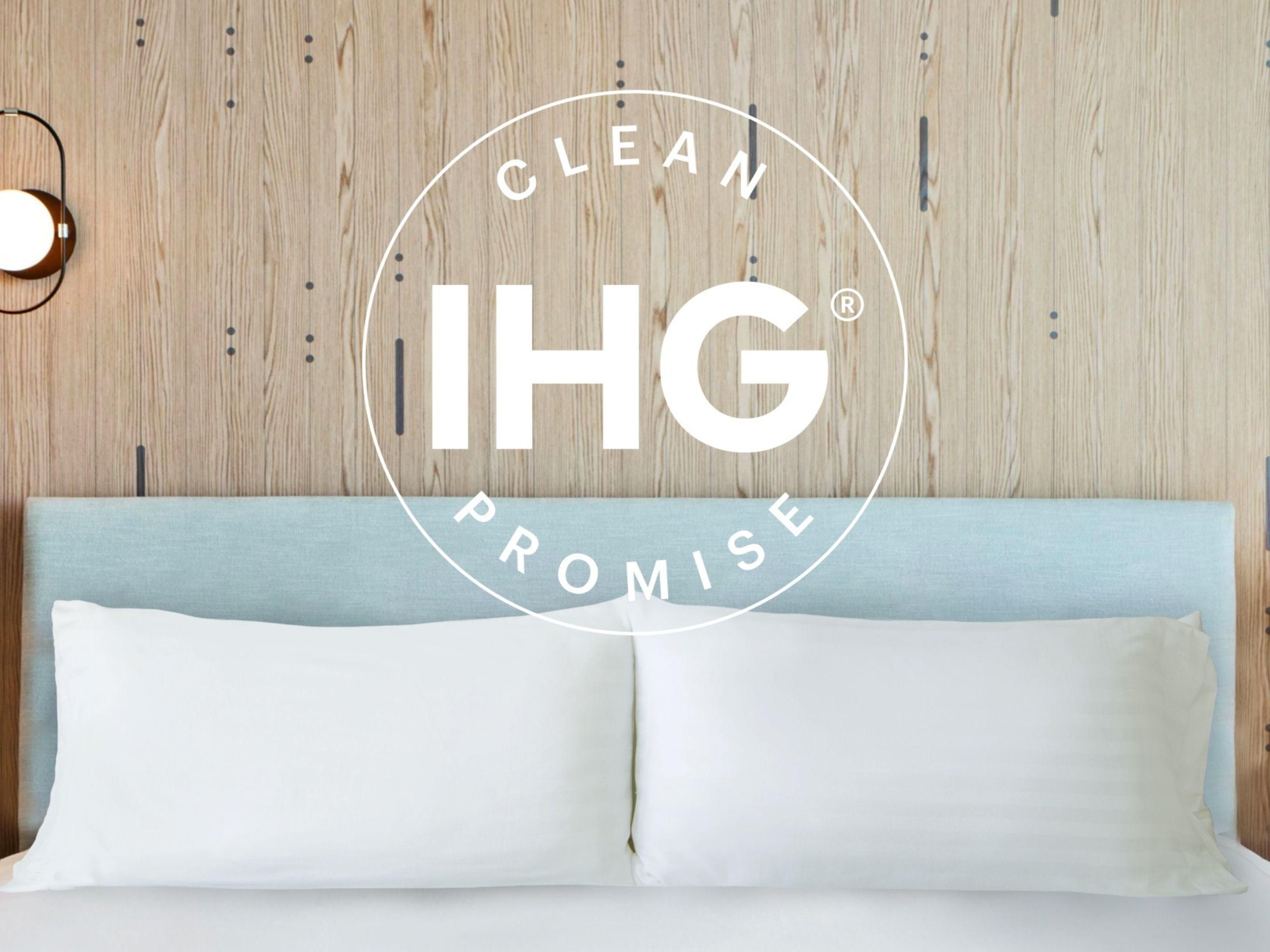 Good isn’t good enough – we’re committed to high levels of cleanliness. That means clean, well-maintained, clutter-free rooms that meet Holiday Inn standards. If this isn’t what you find when you check in at our Johannesburg airport hotel, then we promise to make it right.