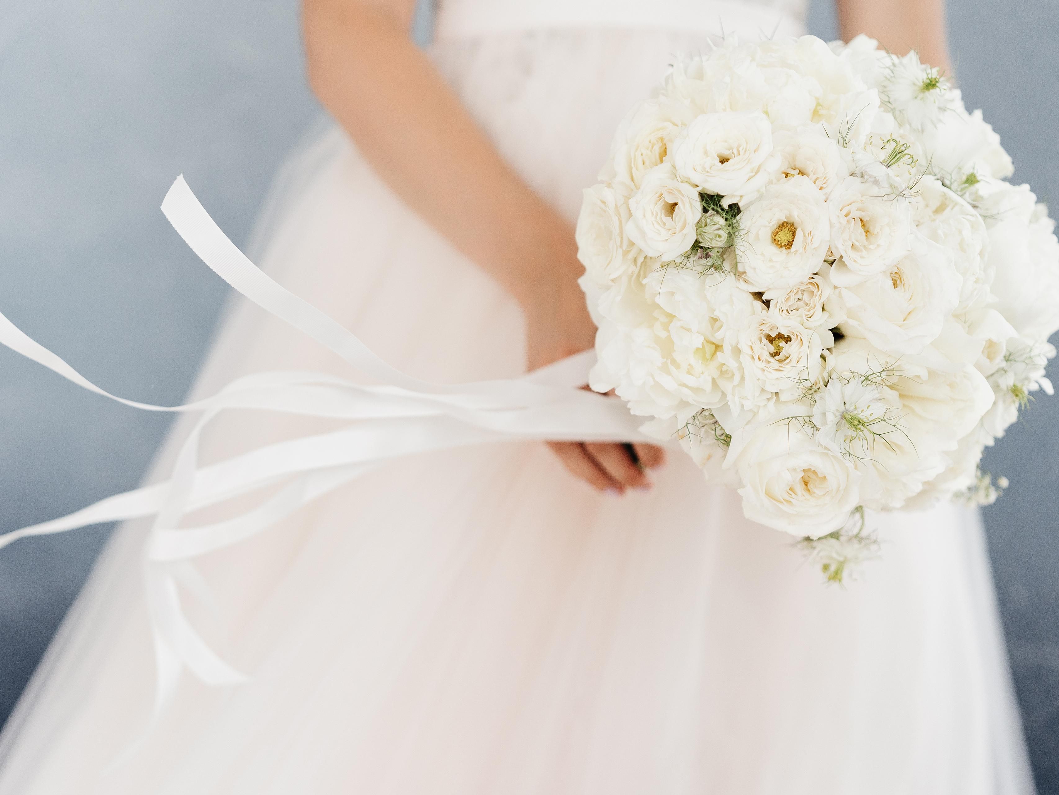 Celebrate a magical wedding day with our customized wedding planning services that will offer you a hassle-free experience.