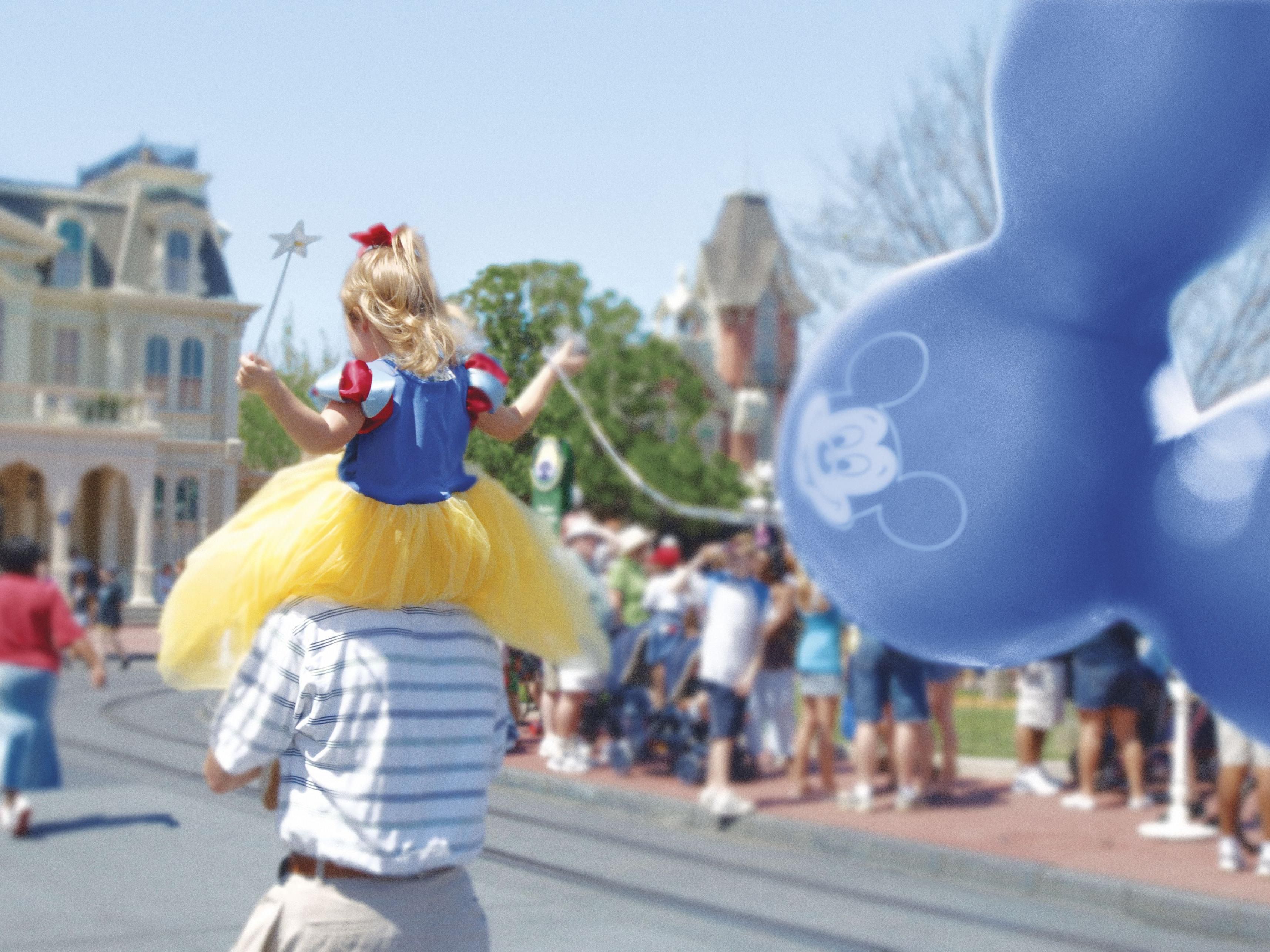 Official Walt Disney World Hotel with Exclusive Disney Benefits