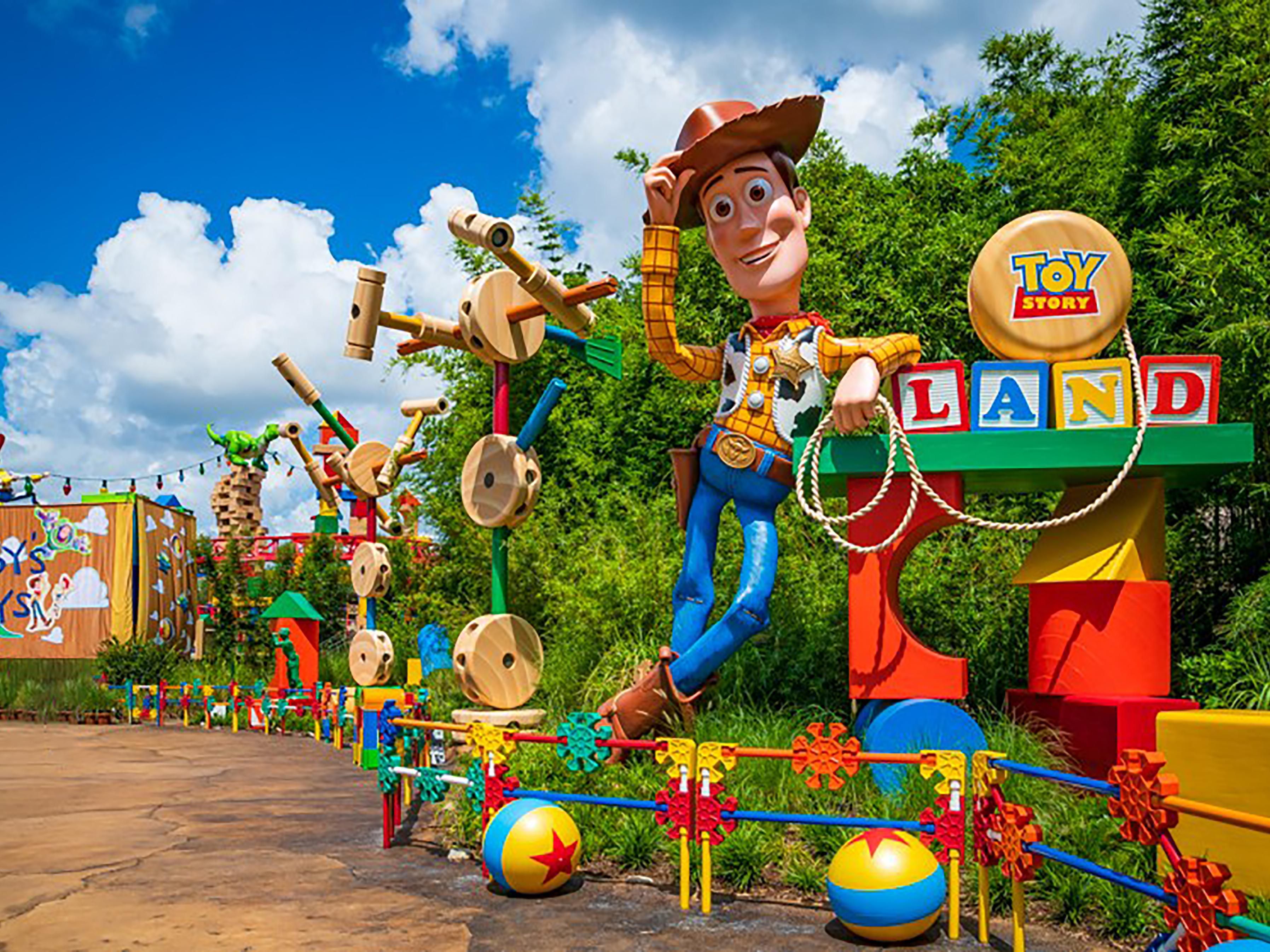 Hotel Specials For Holiday Inn Orlando Disney Springs Area